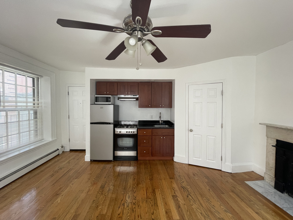 24 Joy St, Beacon Hill