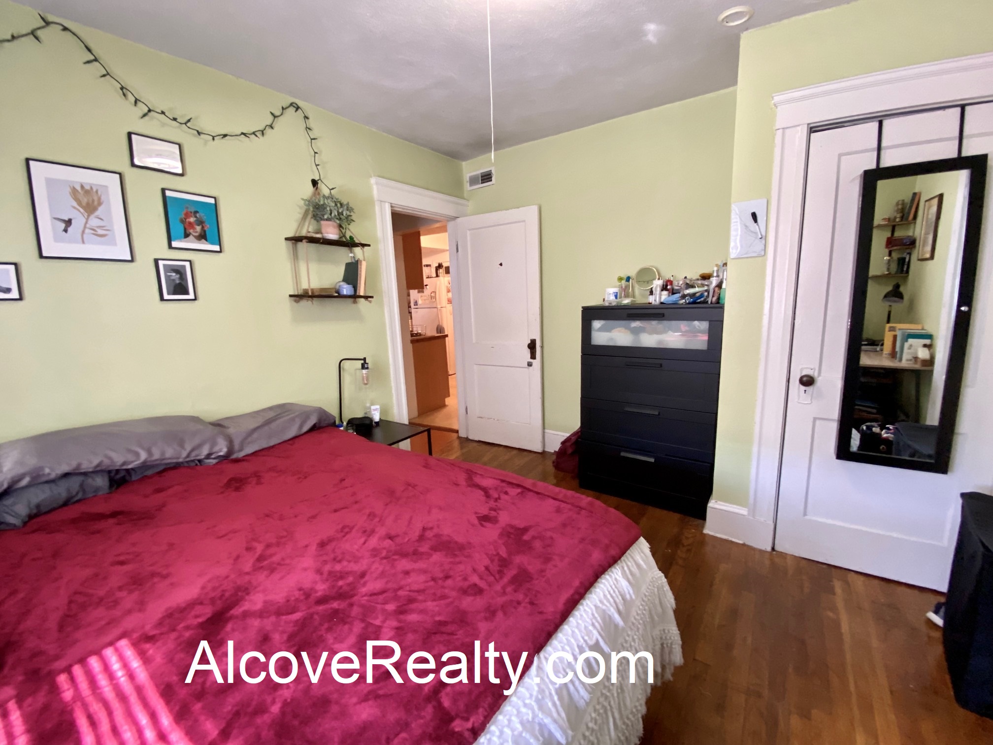 223 Summer St, Porter Square