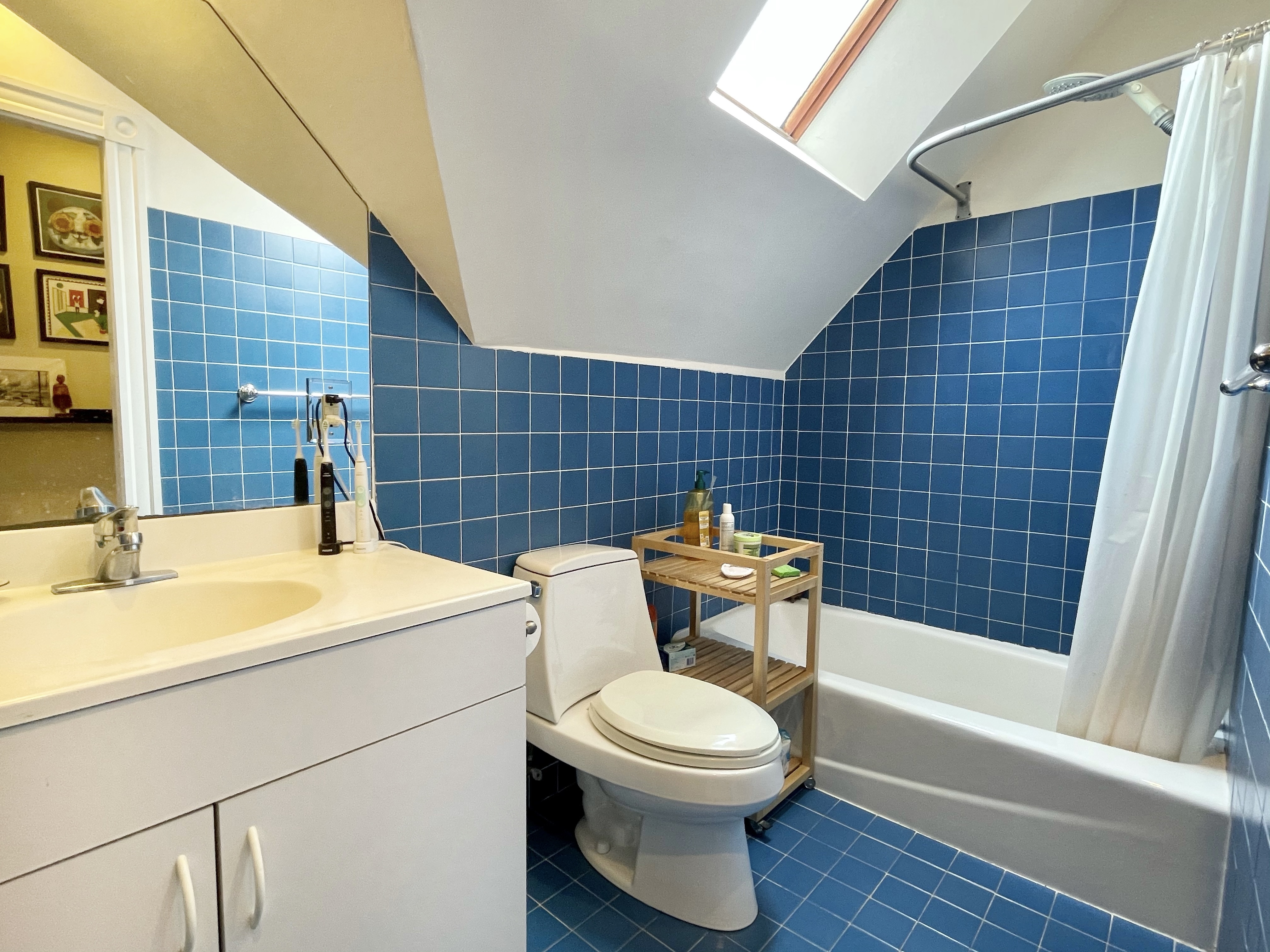 33 Royal Ave, West Cambridge