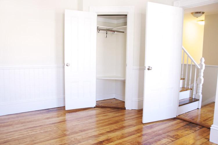 83 Windsor St, Roxbury