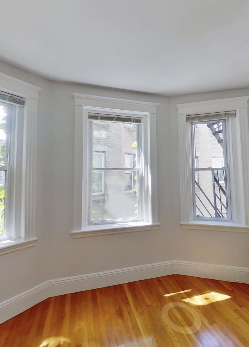 49 Worthington St, Mission Hill