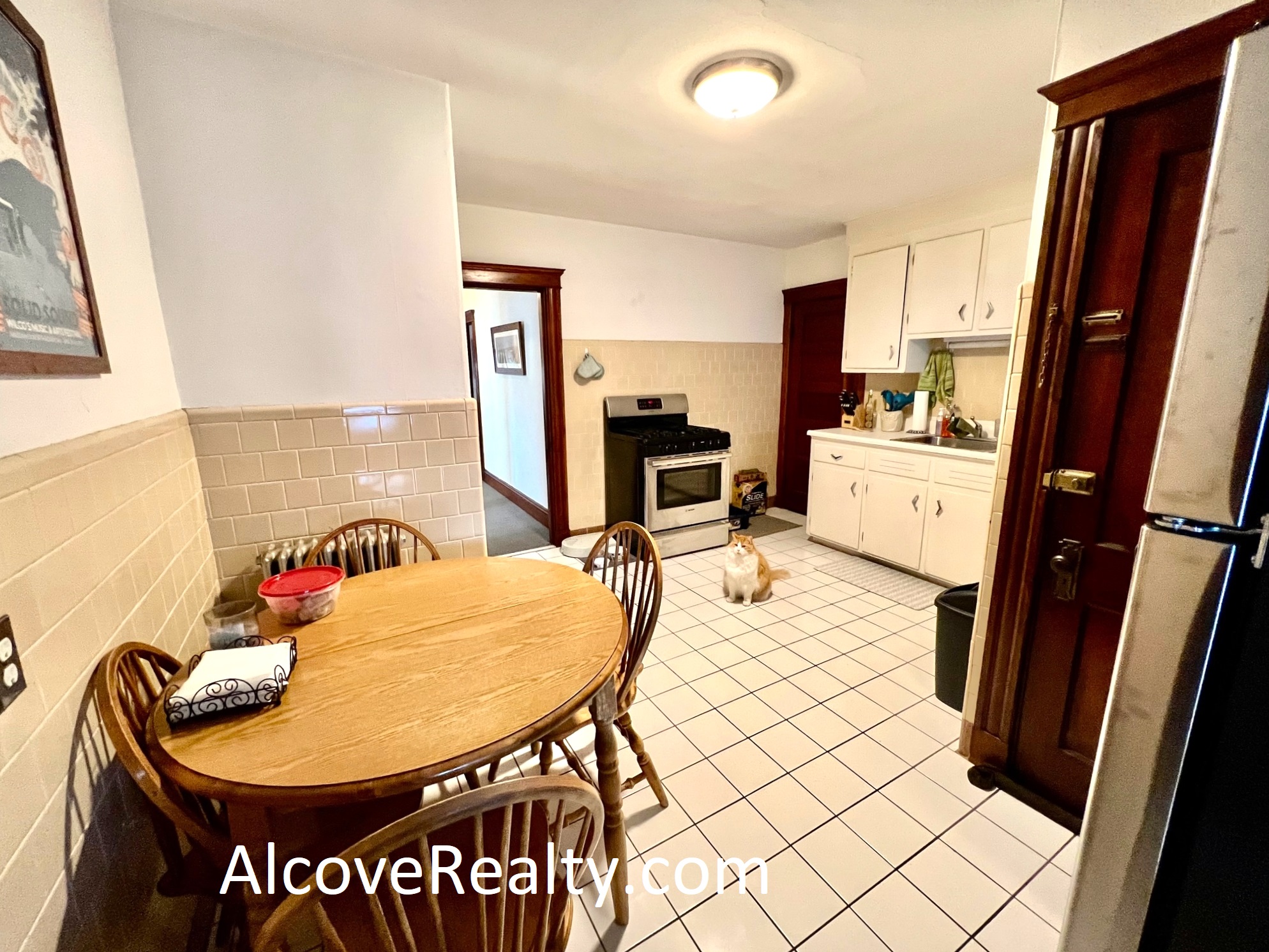 92 Powder House Blvd, West Somerville