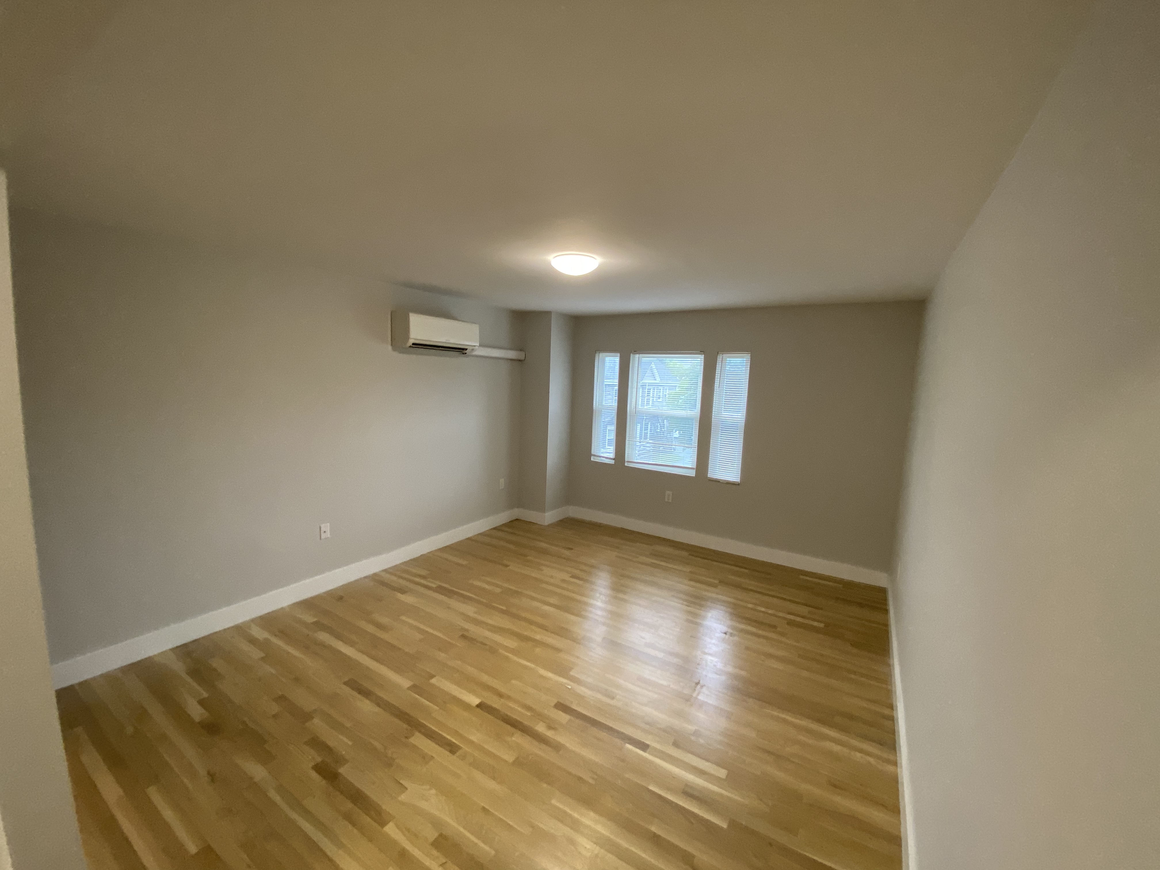 42 Butler Rd, Quincy