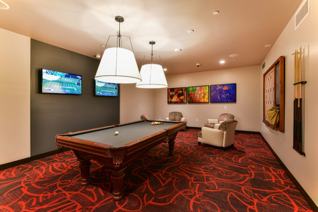 411 D St, South Boston