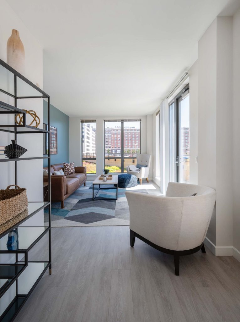 411 D St, South Boston