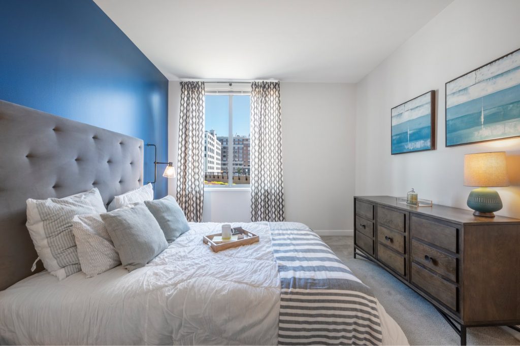 411 D St, South Boston