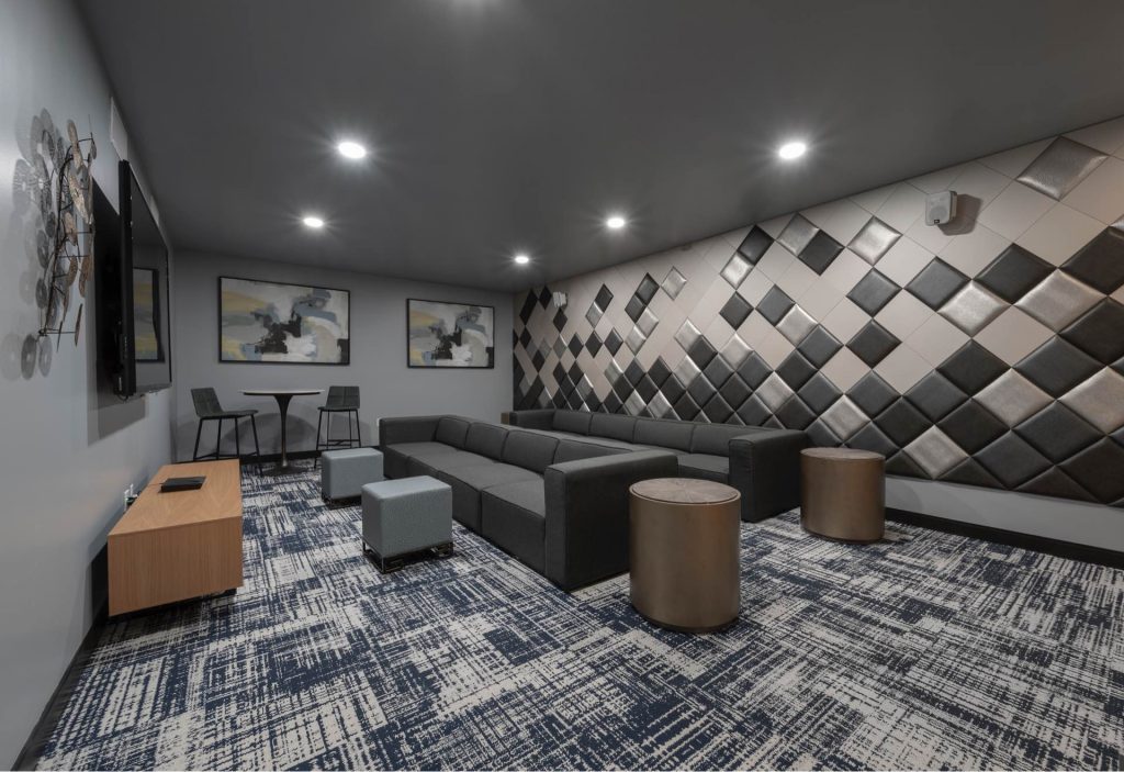 411 D St, South Boston