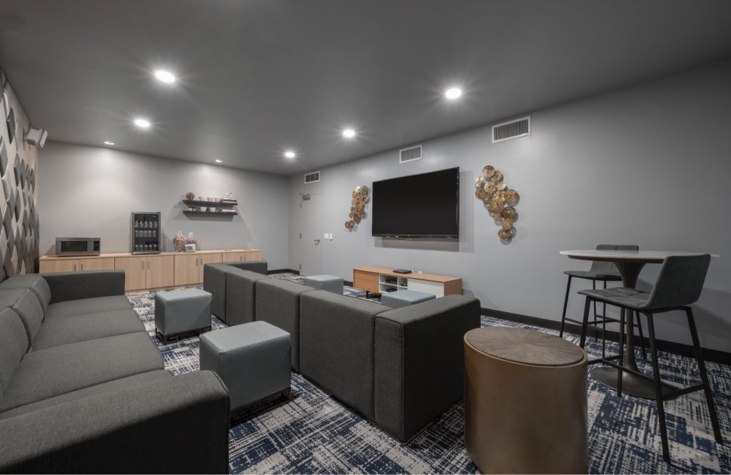 411 D St, South Boston