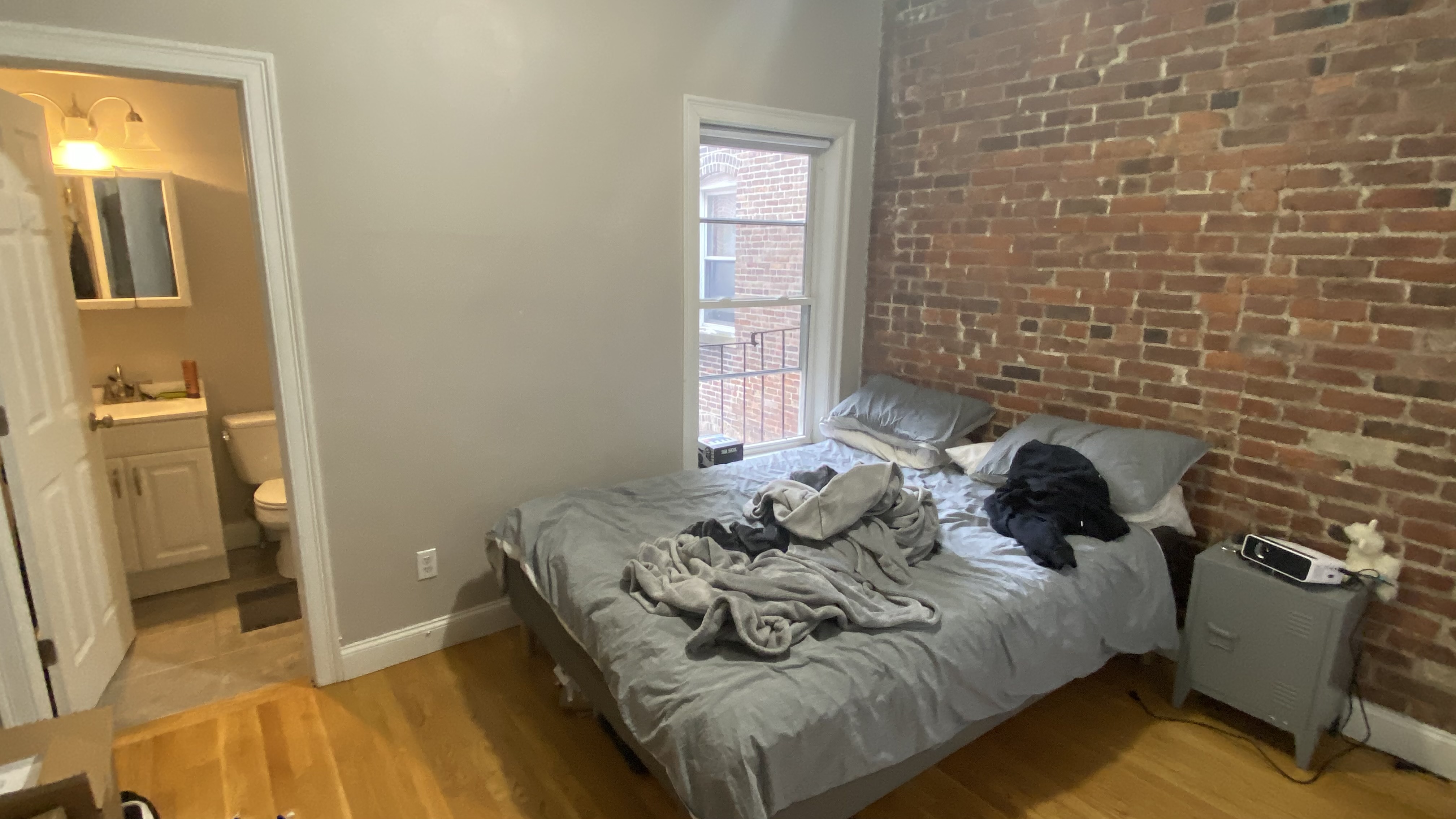 23 Saint Luke's Rd, Allston