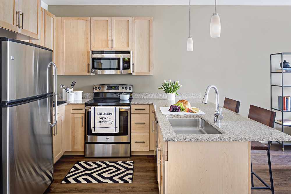 411 D St, South Boston