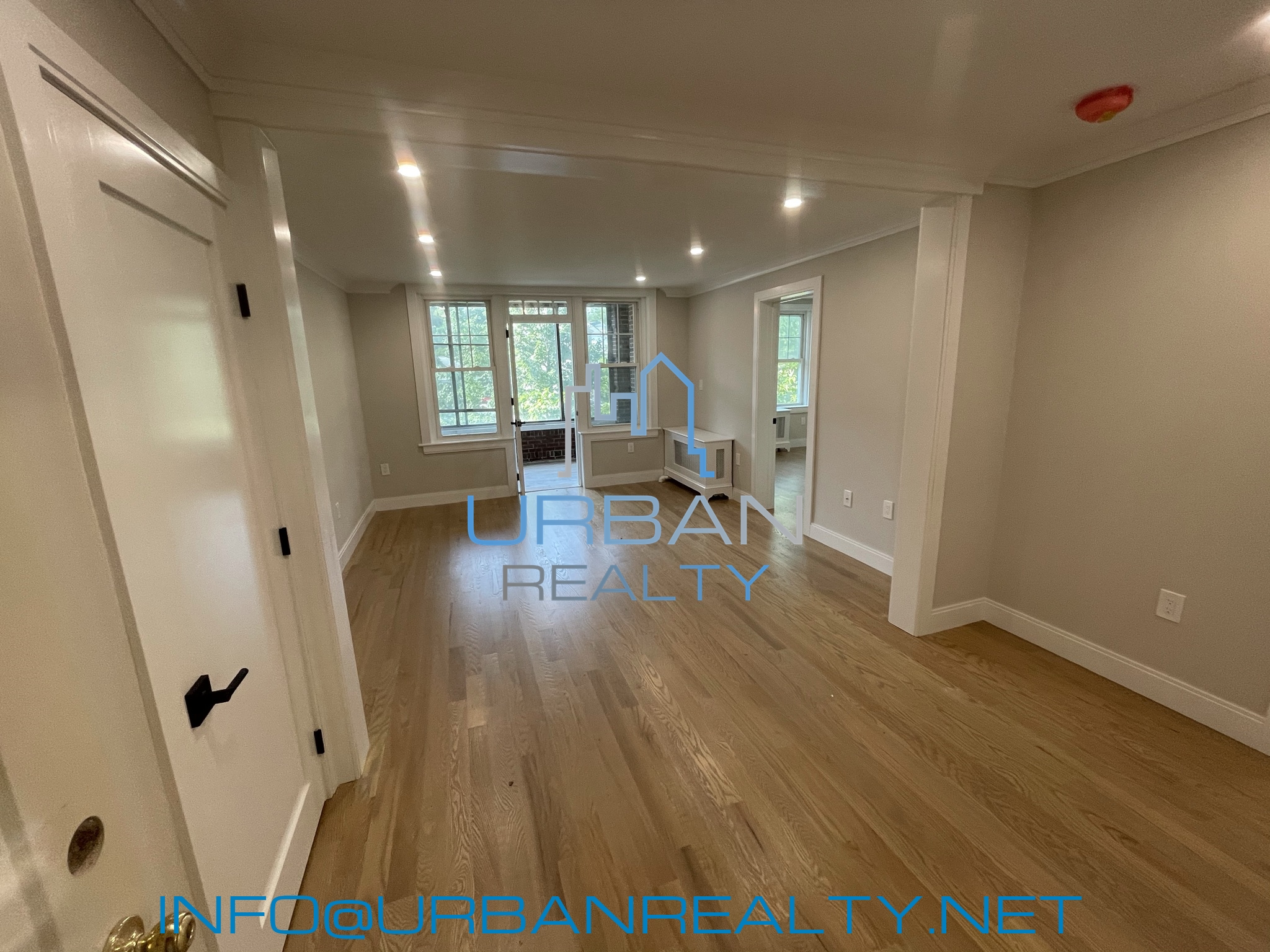 2031 Commonwealth Ave, Brighton