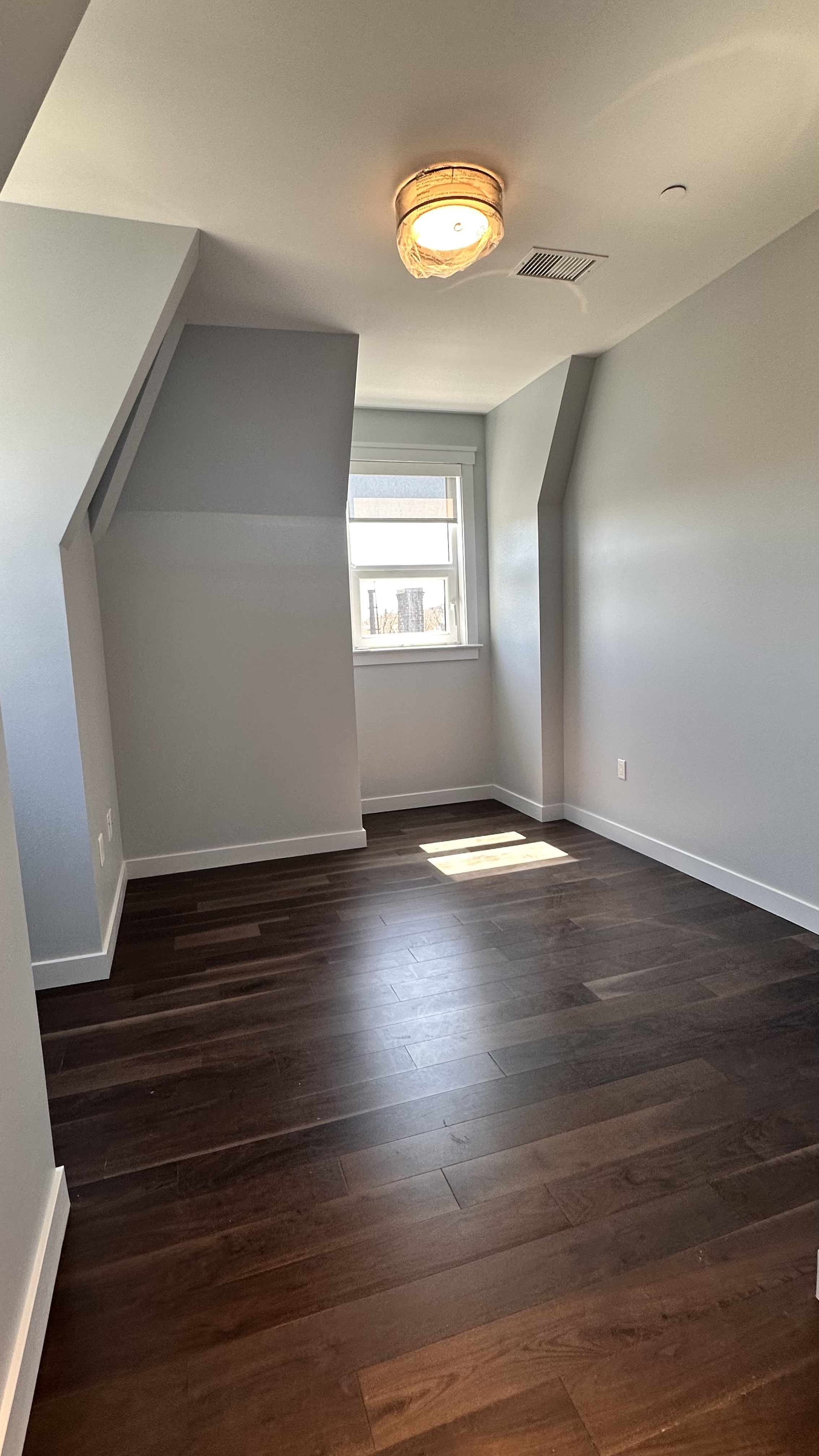 136 Babcock St, Coolidge Corner