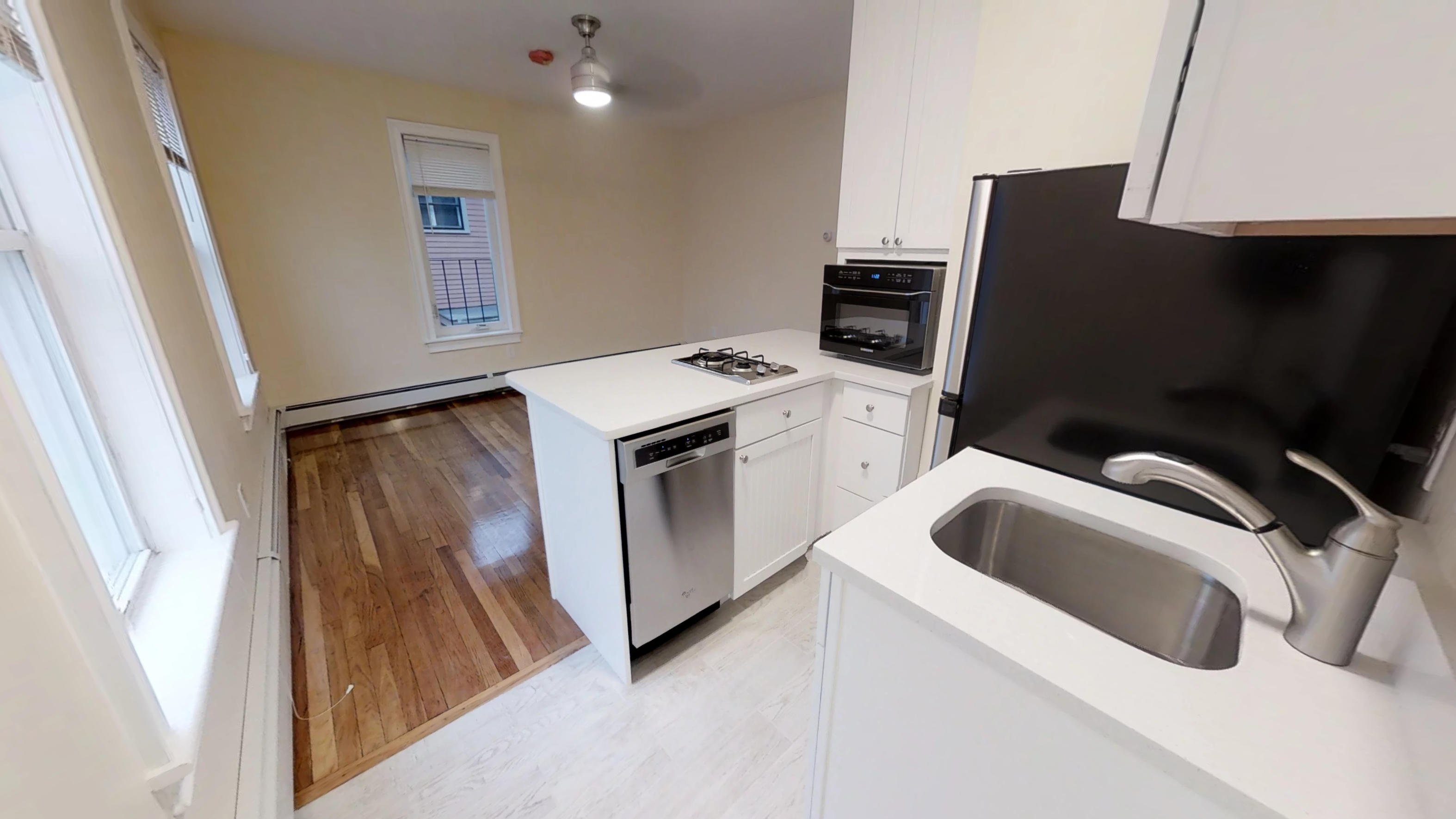 65 Walden St, Porter Square