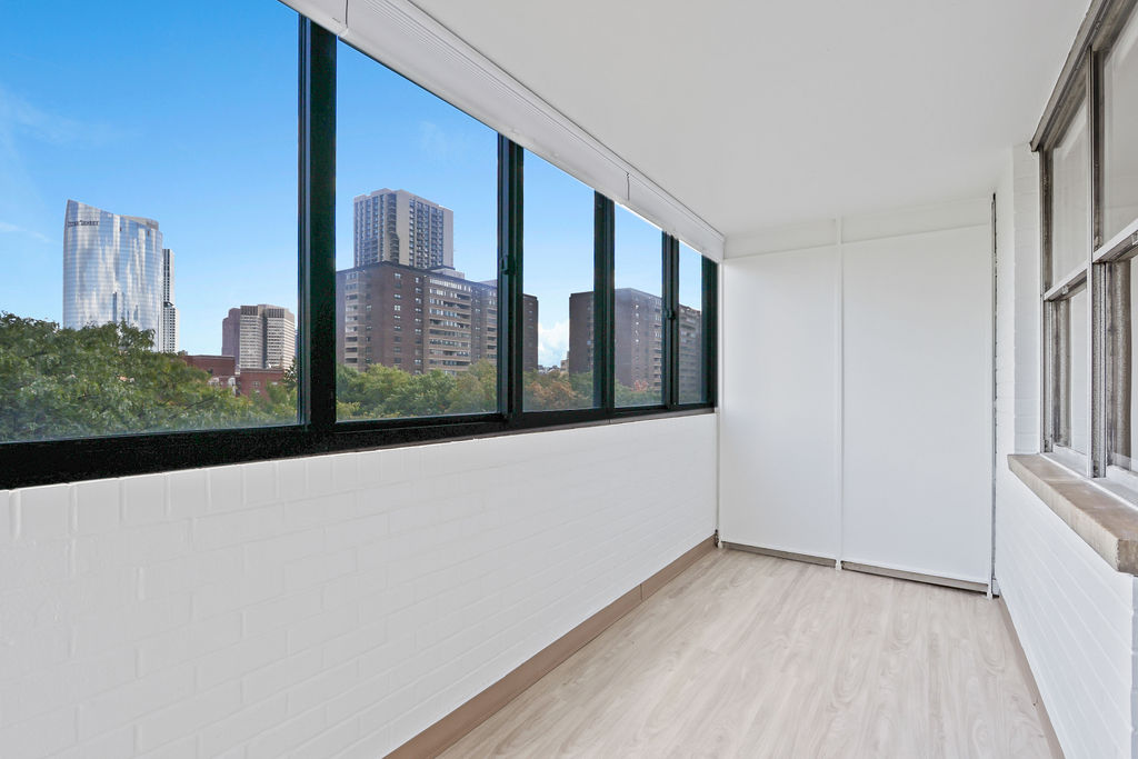 6 Whittier Pl, West End