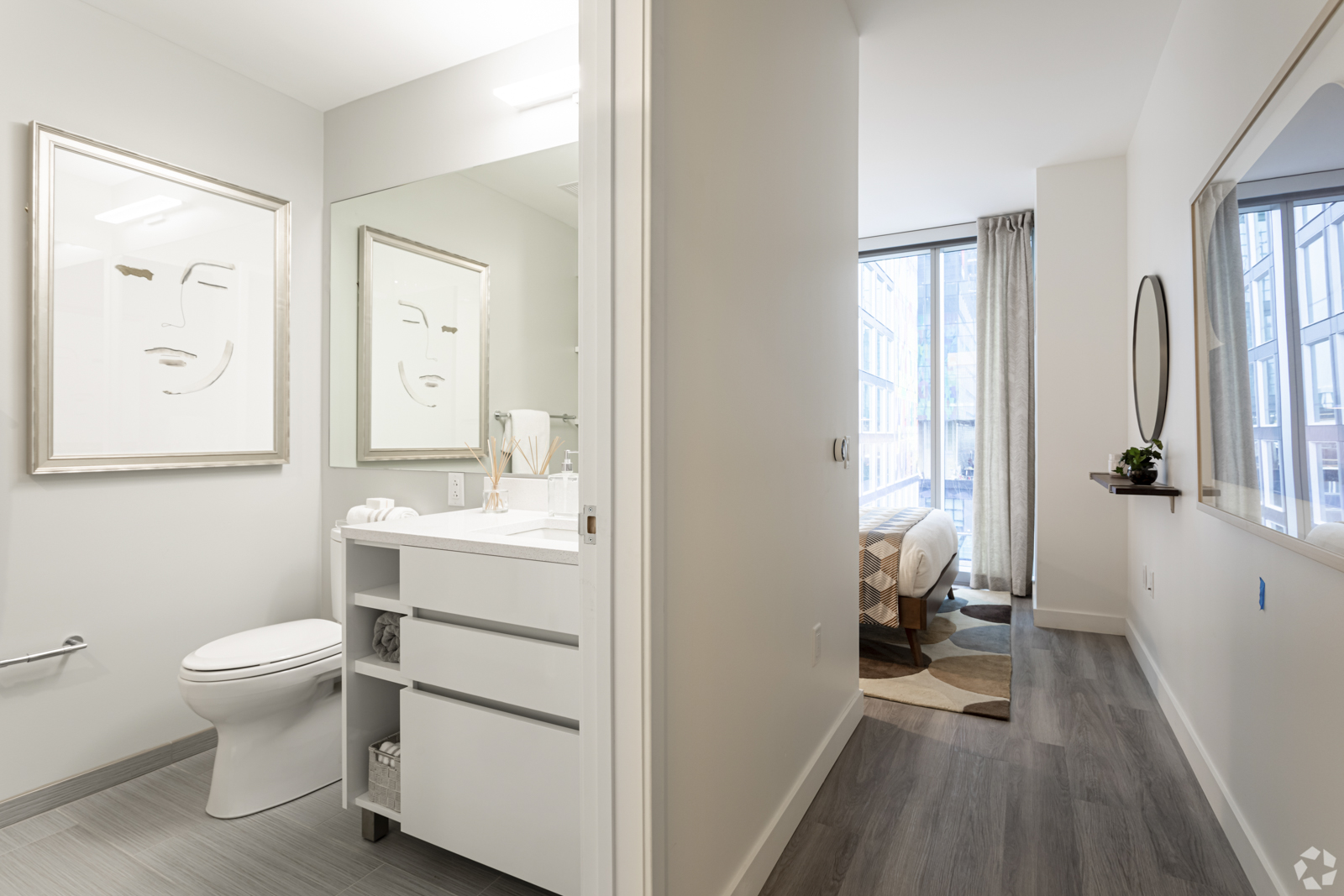 50 Causeway St, North End