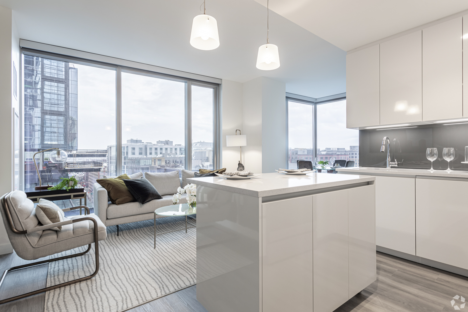 50 Causeway St, North End