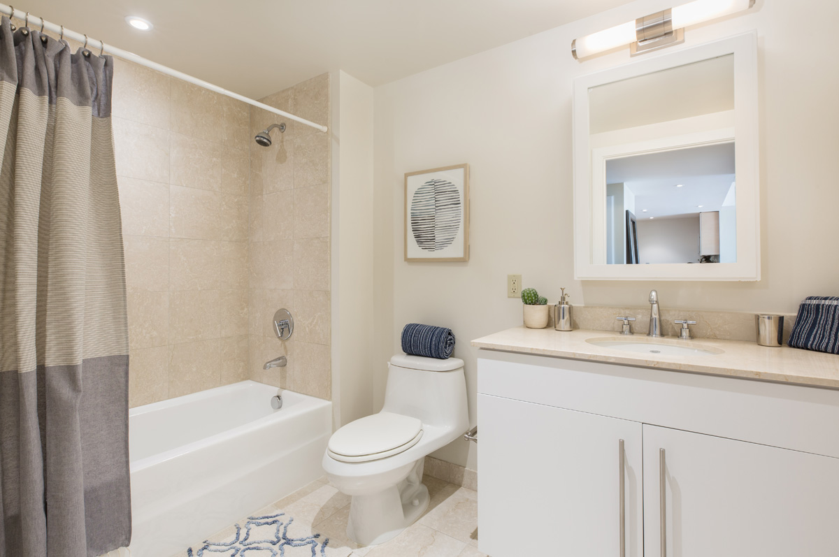 250 1st Ave, Charlestown