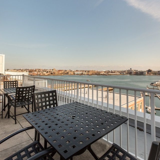 250 1 St Ave, Charlestown