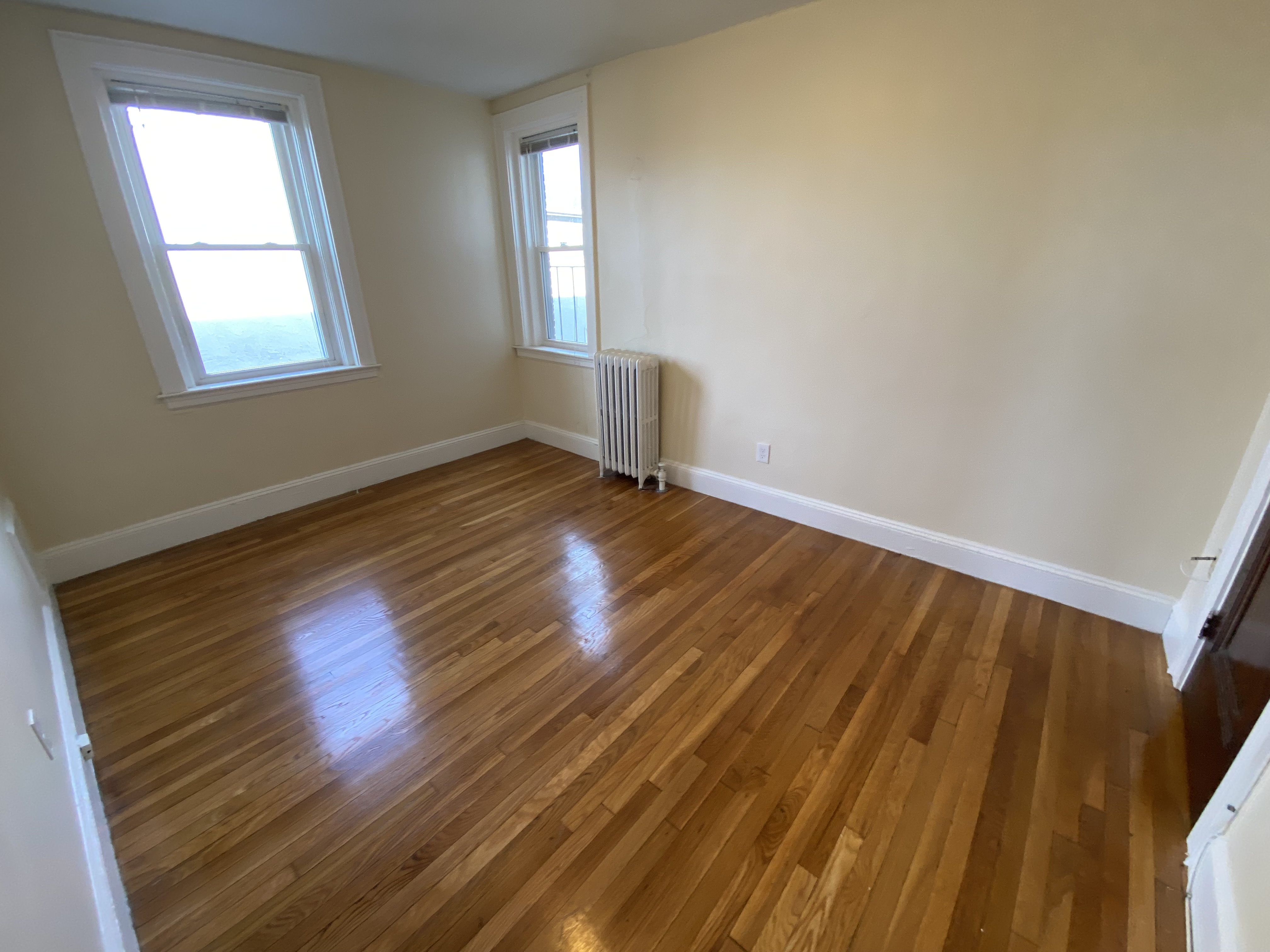 136 Highland Ave, Winter Hill