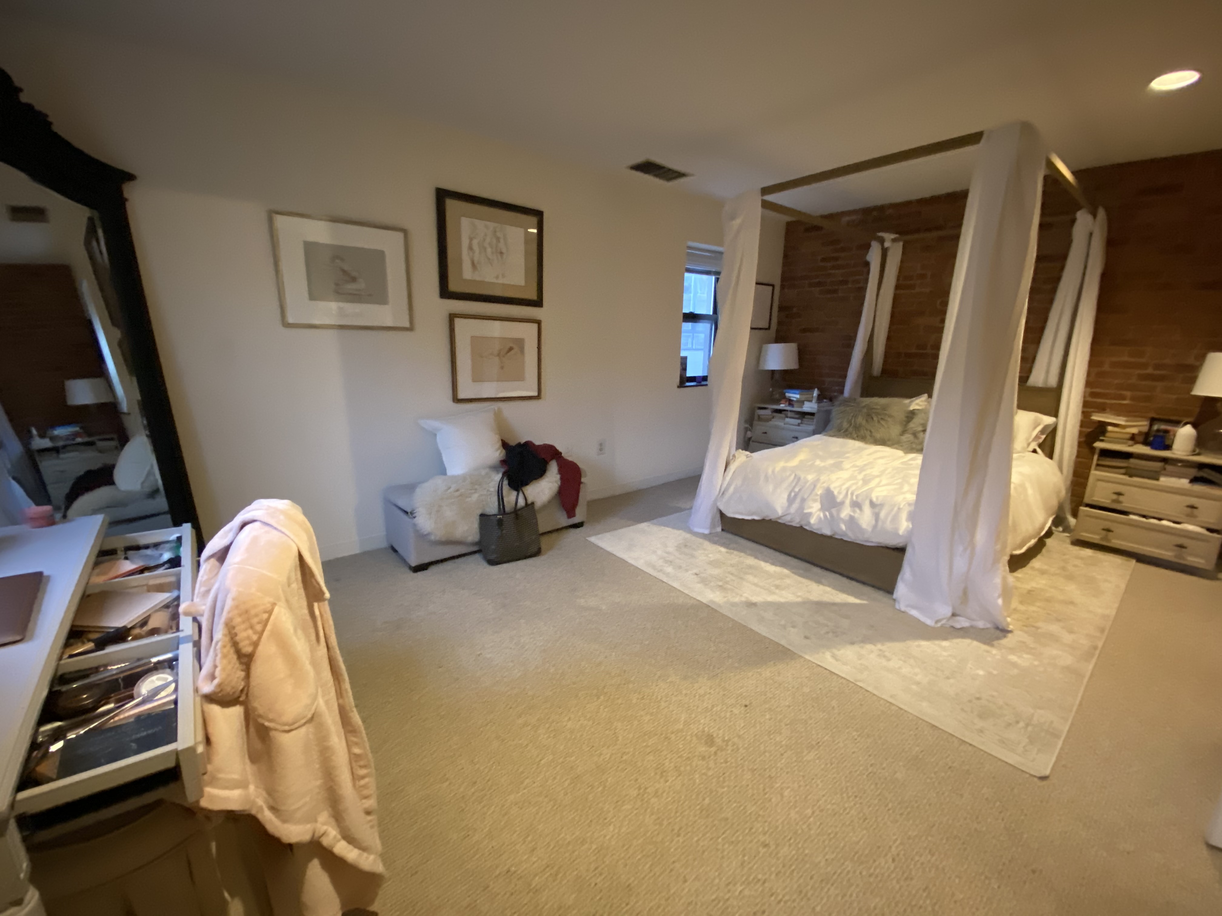 103 Gainsborough St, Fenway