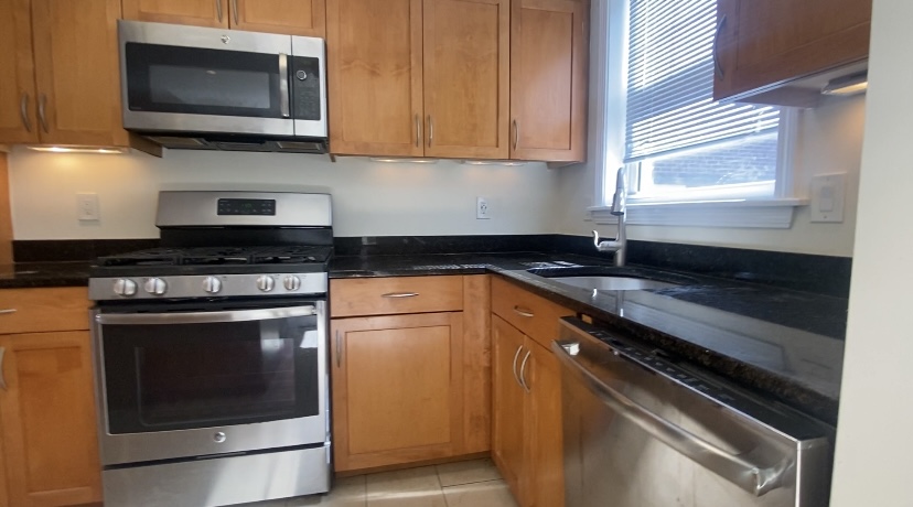 142 Sherman Rd, Chestnut Hill