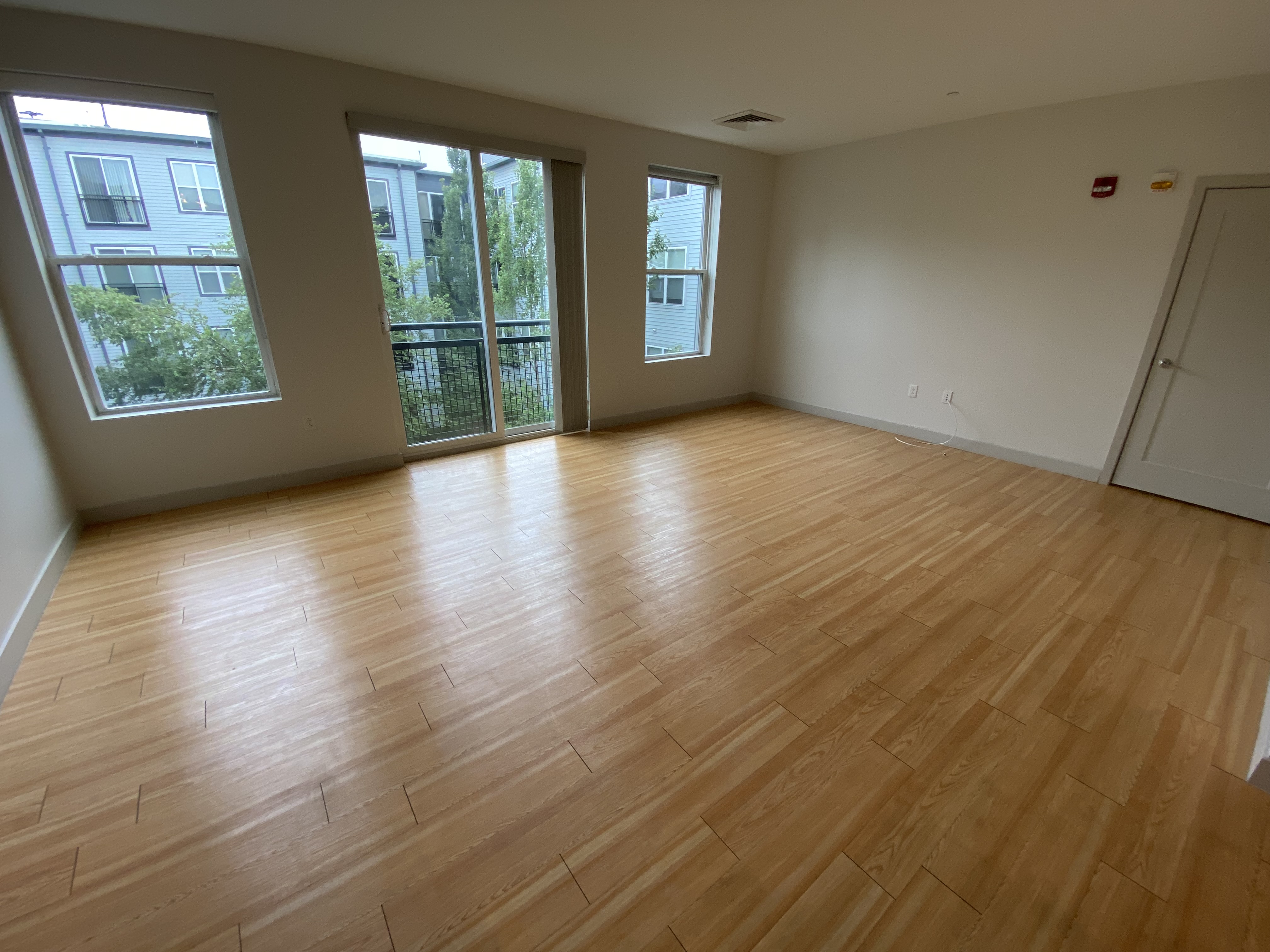 320 D St, South Boston