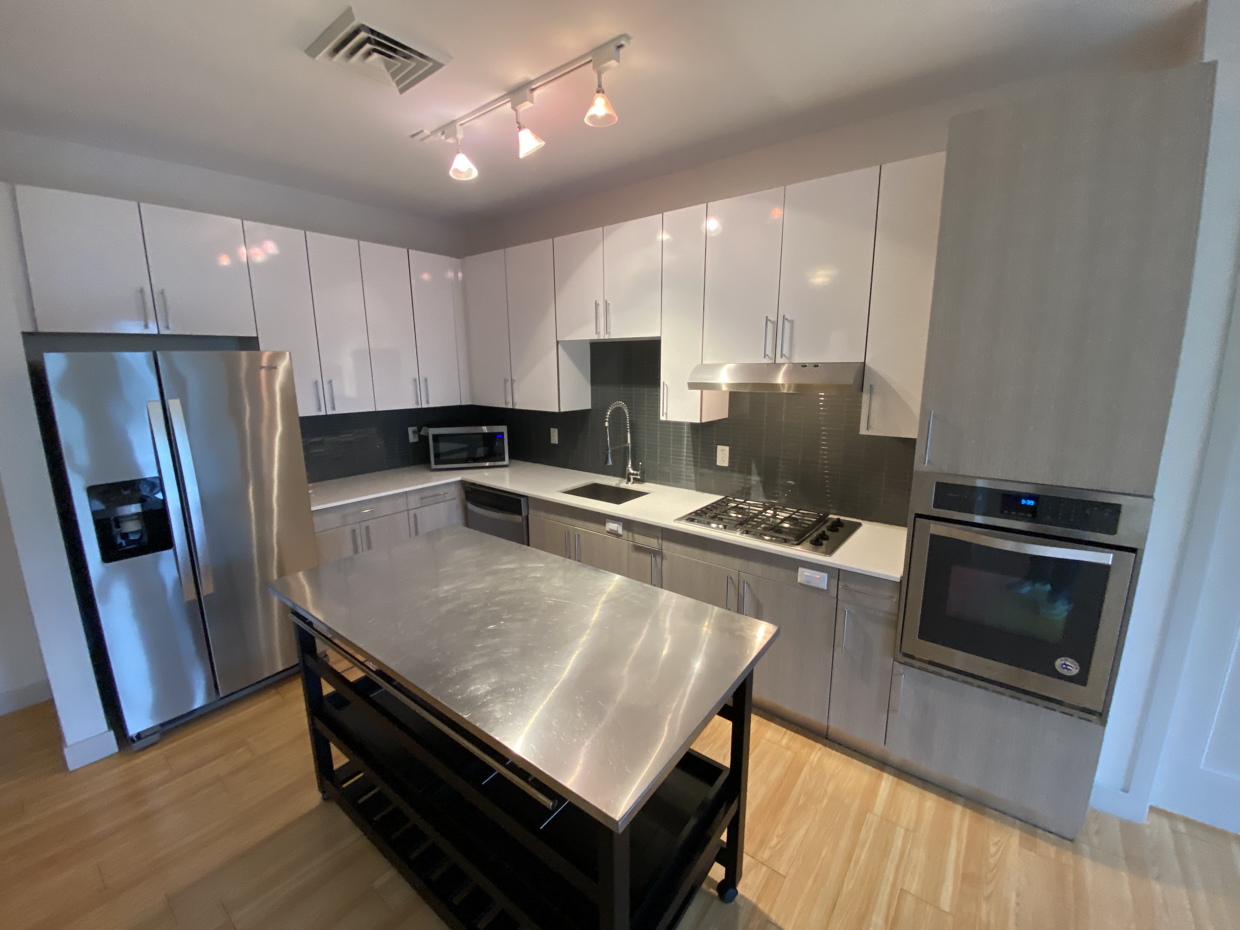 320 D St, South Boston