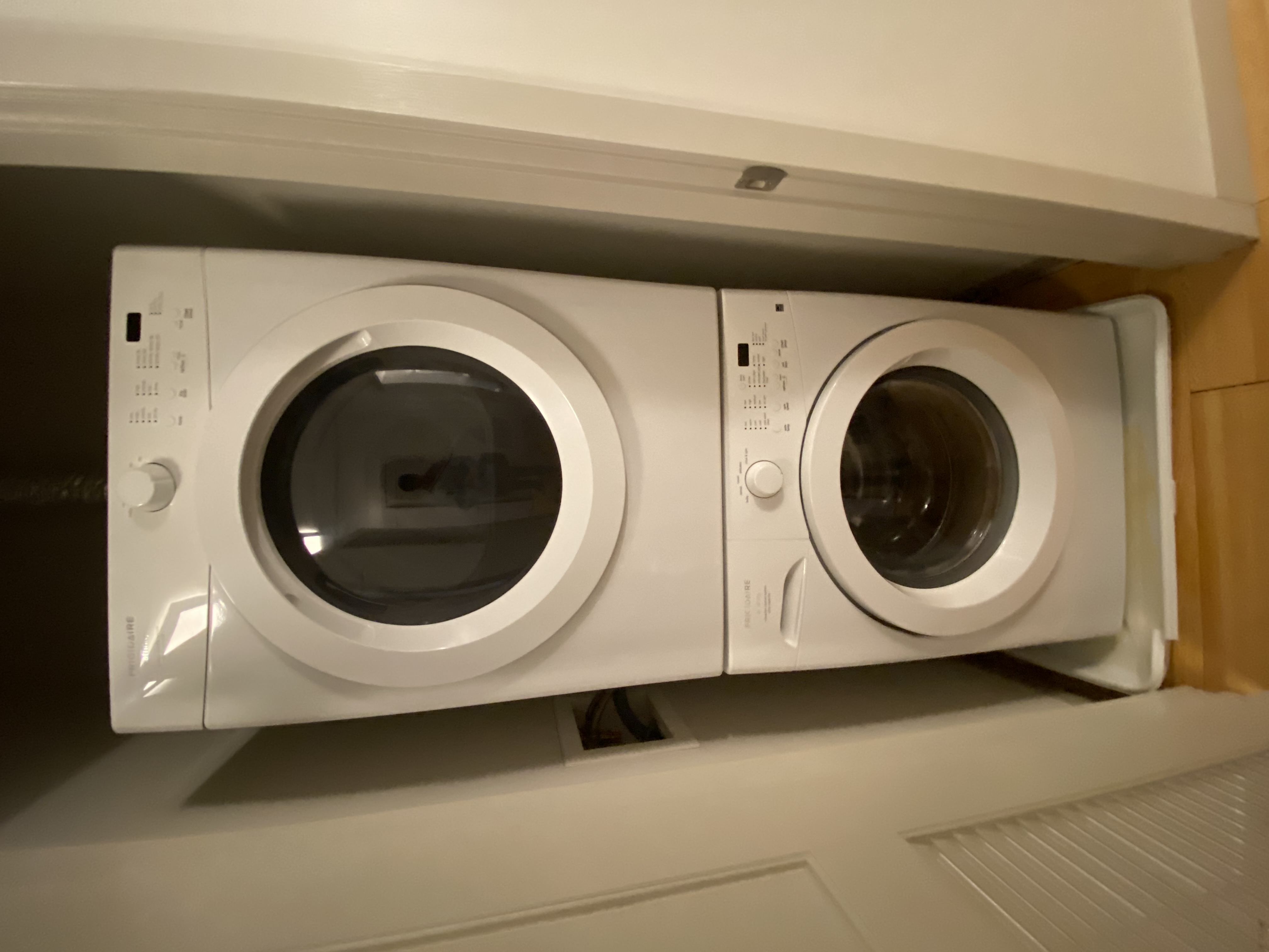 320 D St, South Boston