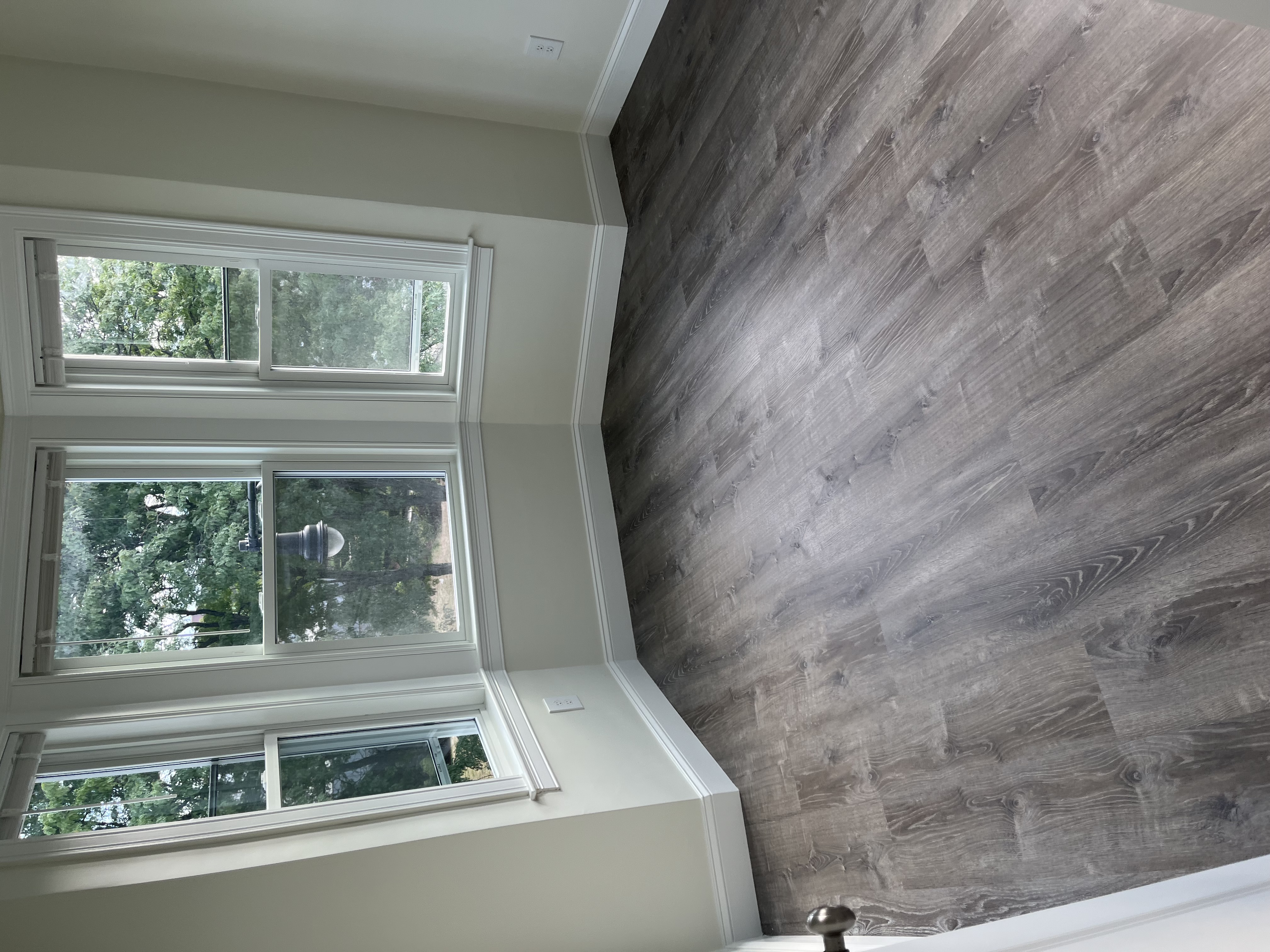 693 Cambridge St, East Cambridge