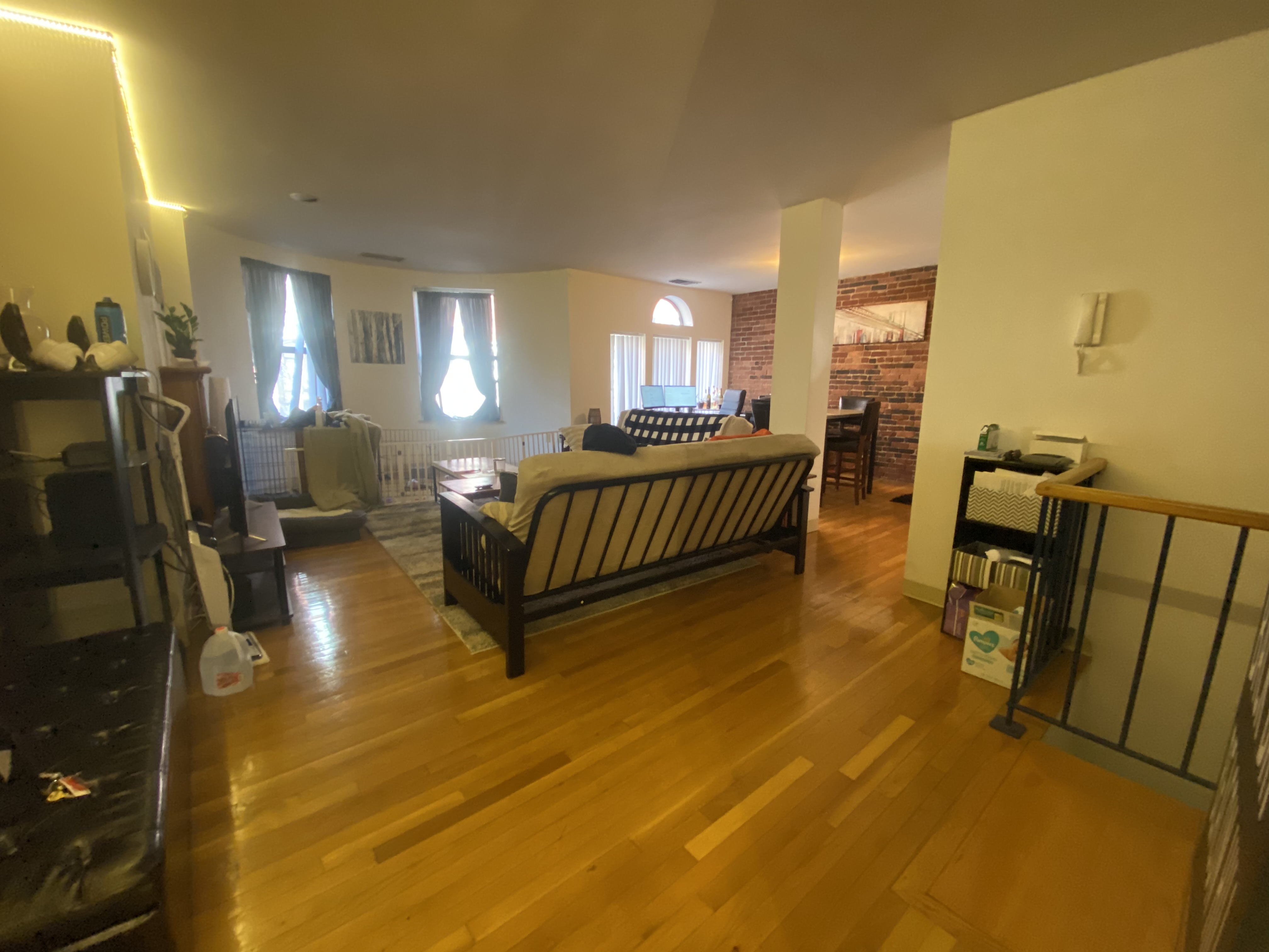 90 Gainsborough St, Fenway