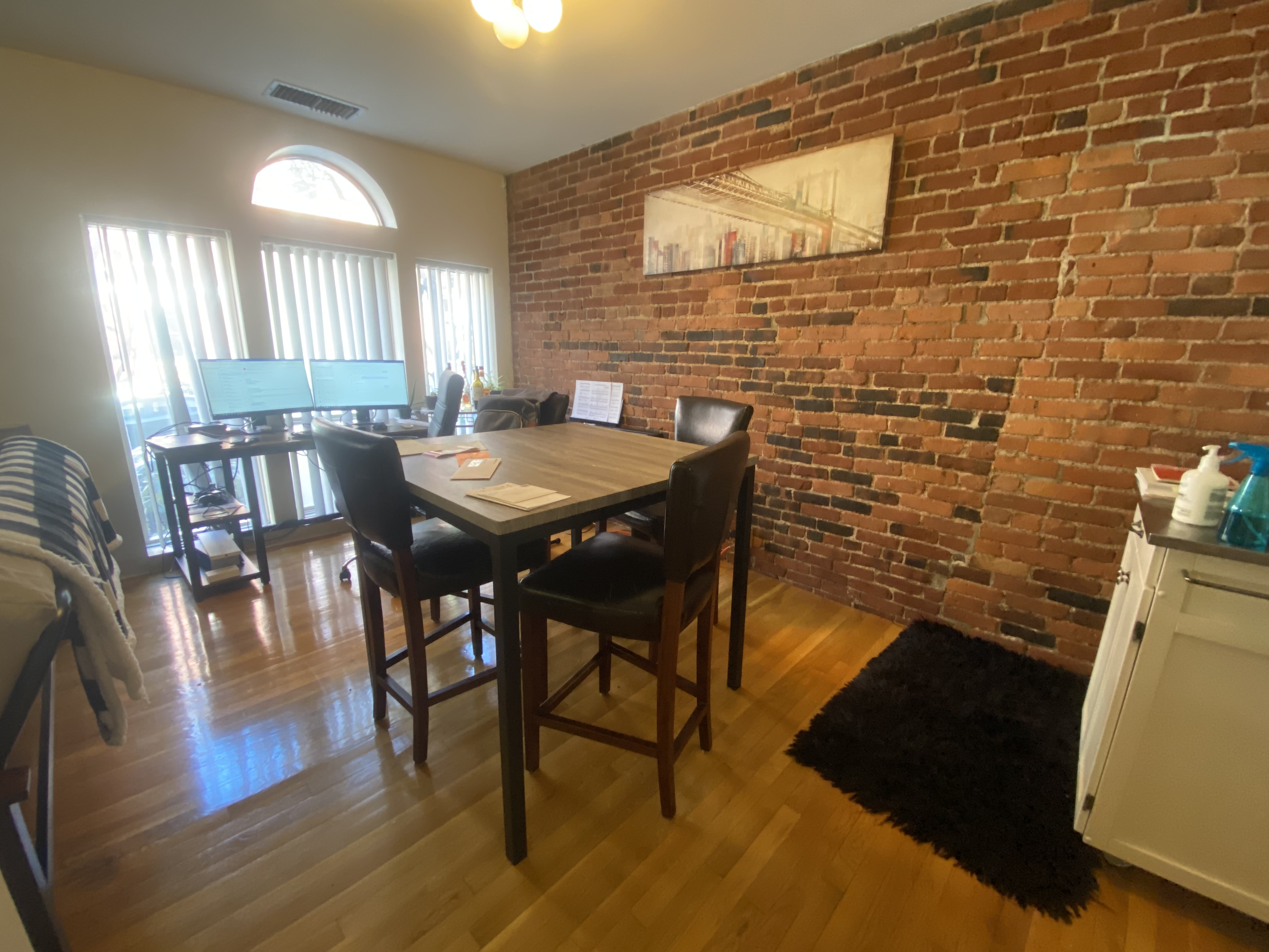 90 Gainsborough St, Fenway