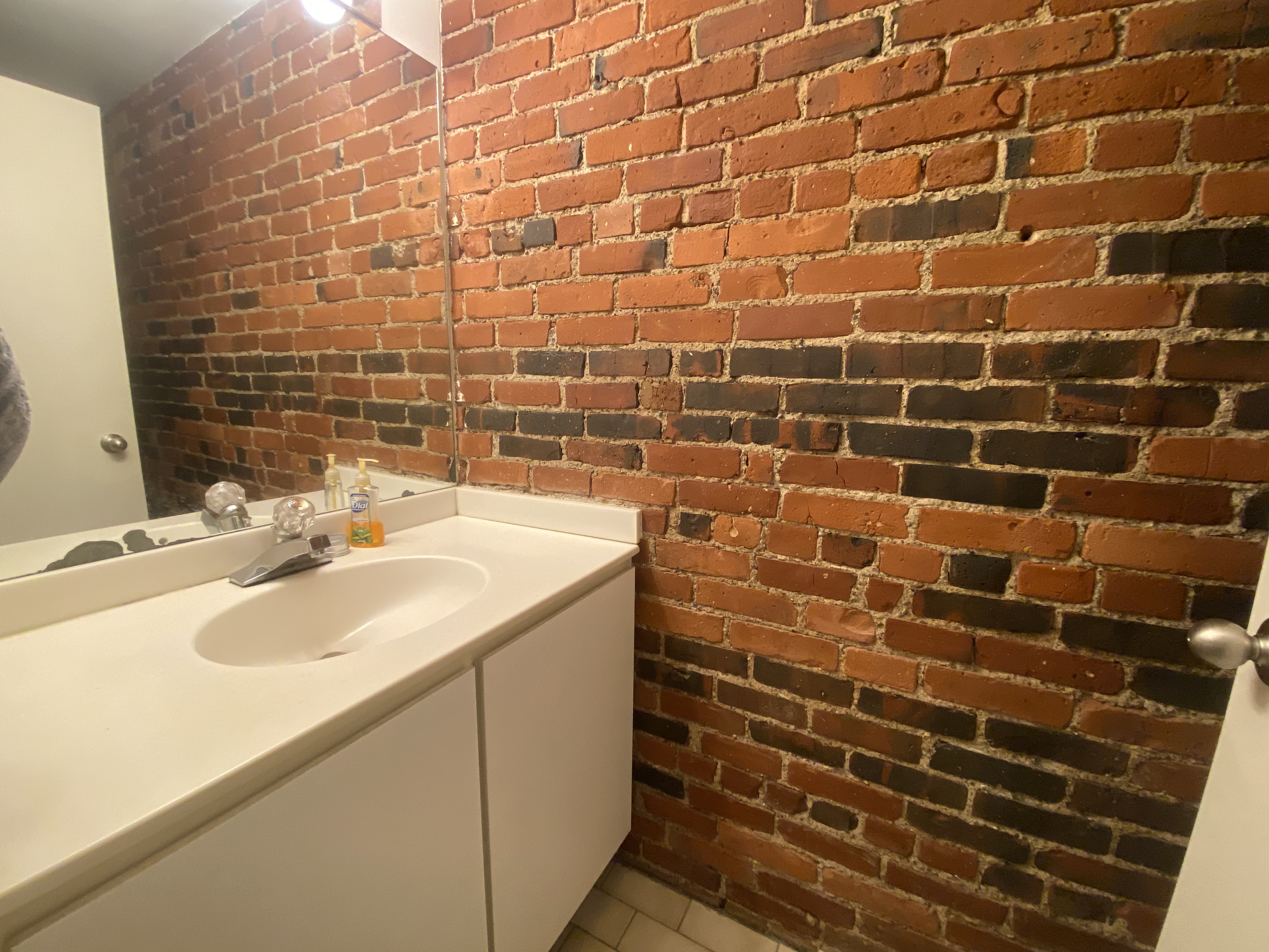 90 Gainsborough St, Fenway