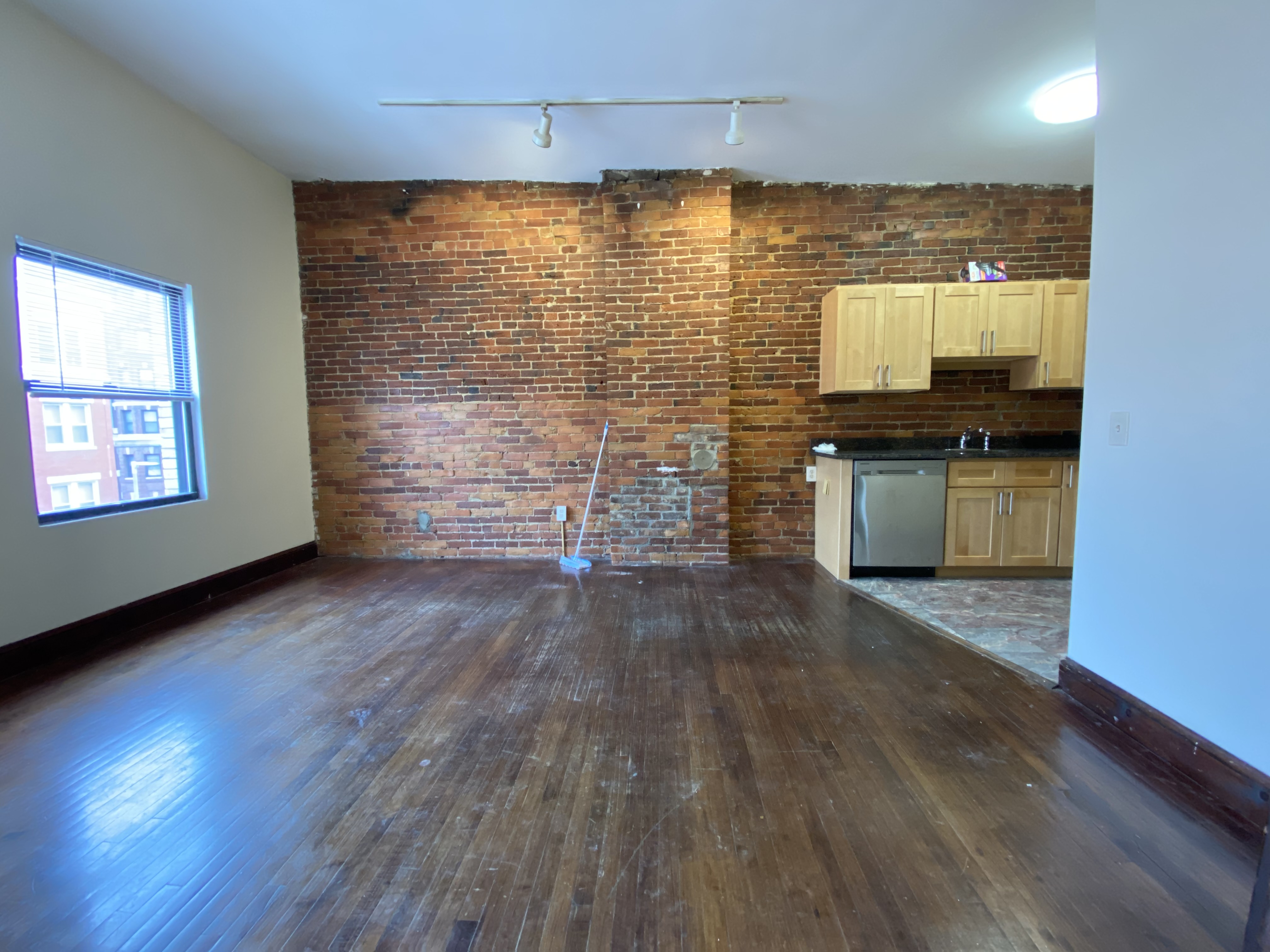 61 Hemenway St, Fenway