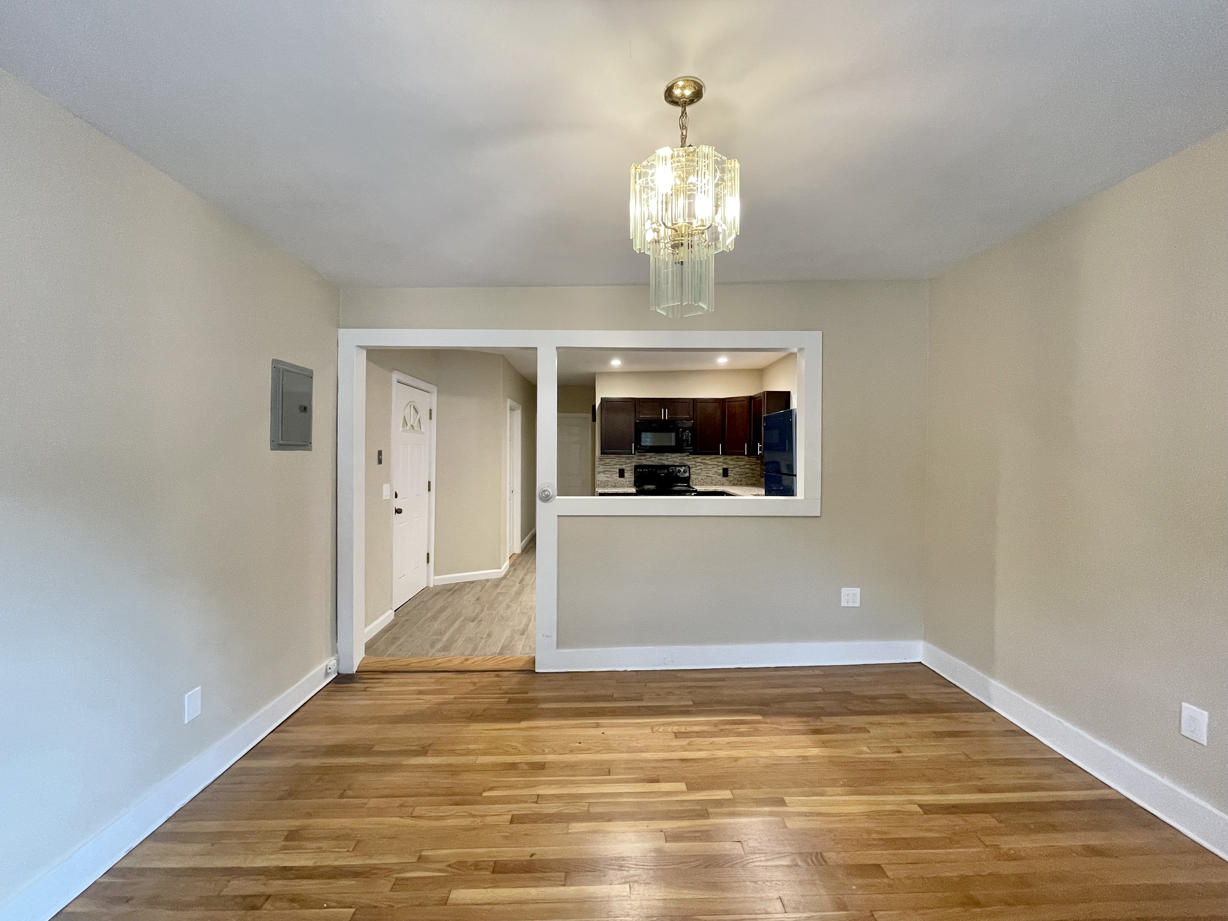 395 Washington St, Inman Square