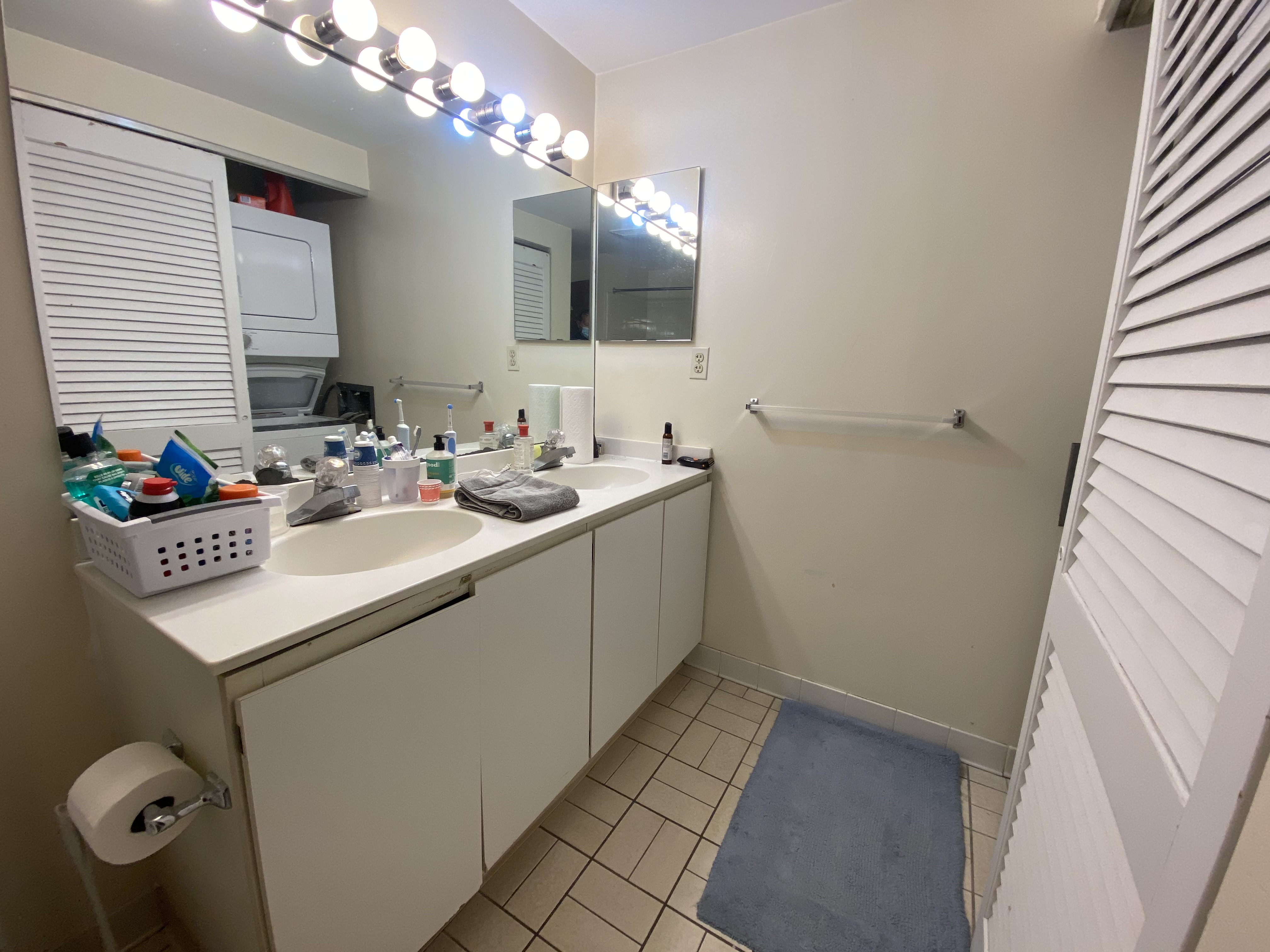 103 Gainsborough St, Fenway