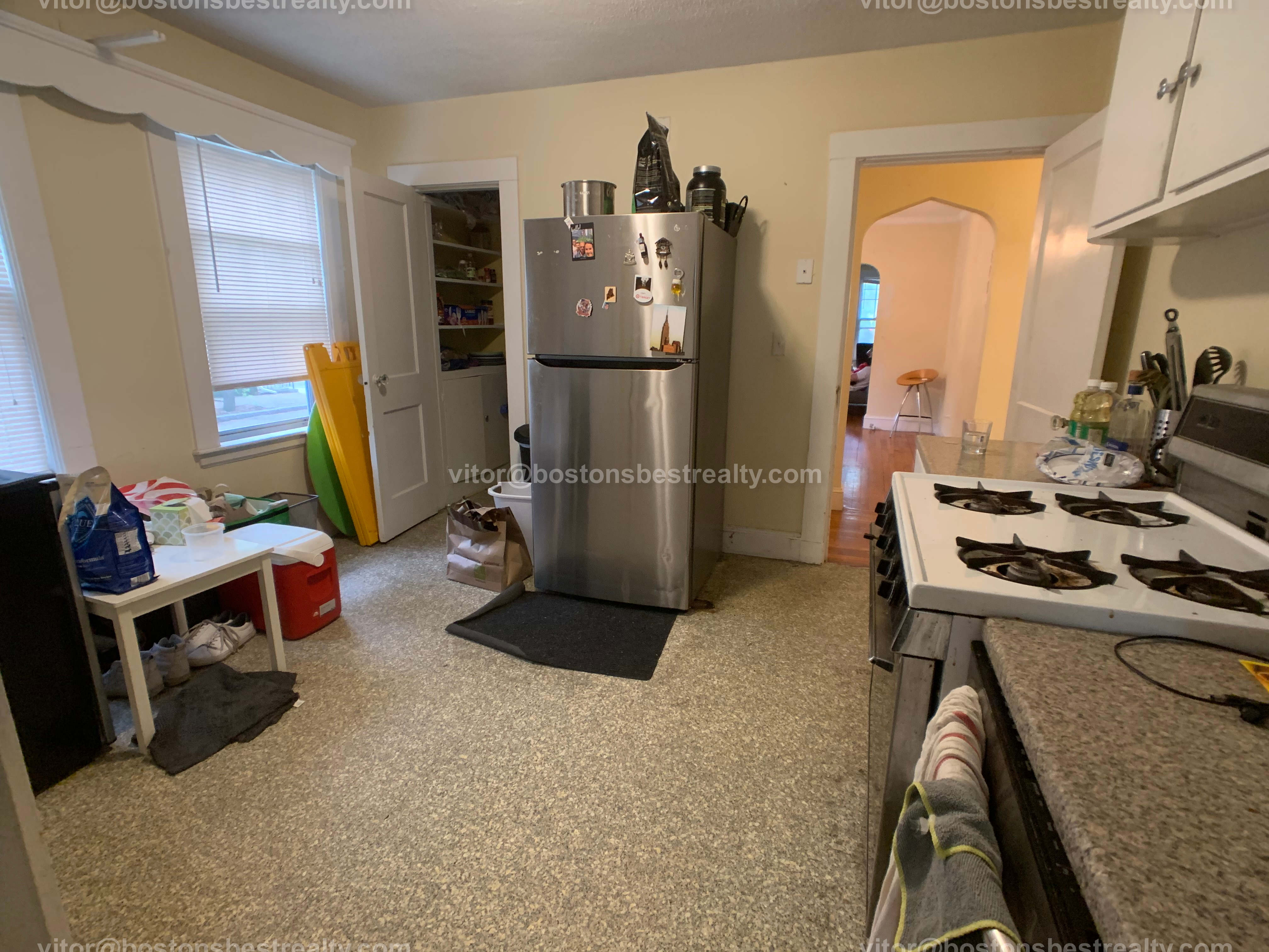 208 Freeman St, Coolidge Corner