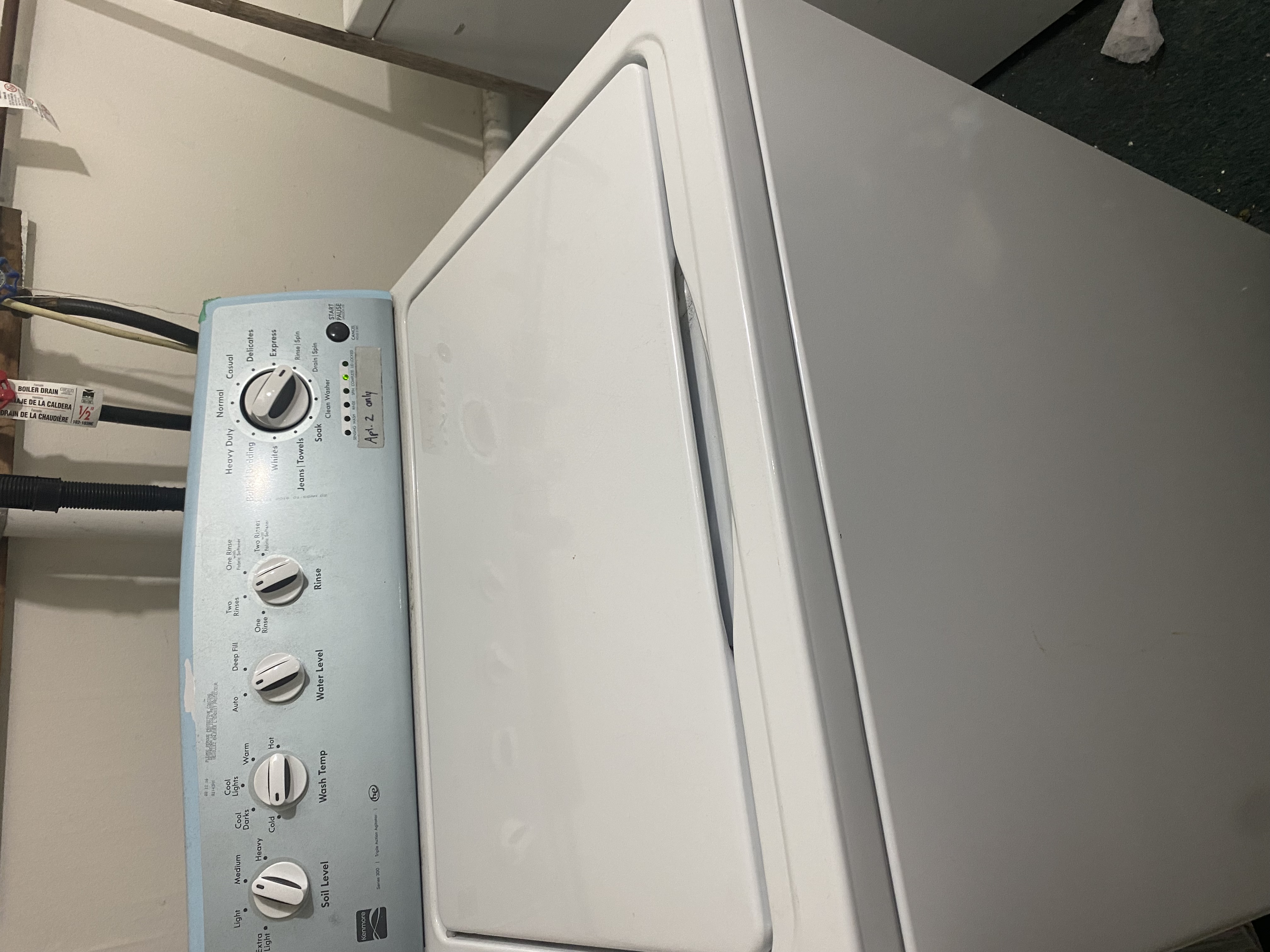 39 Waterhouse St, West Somerville