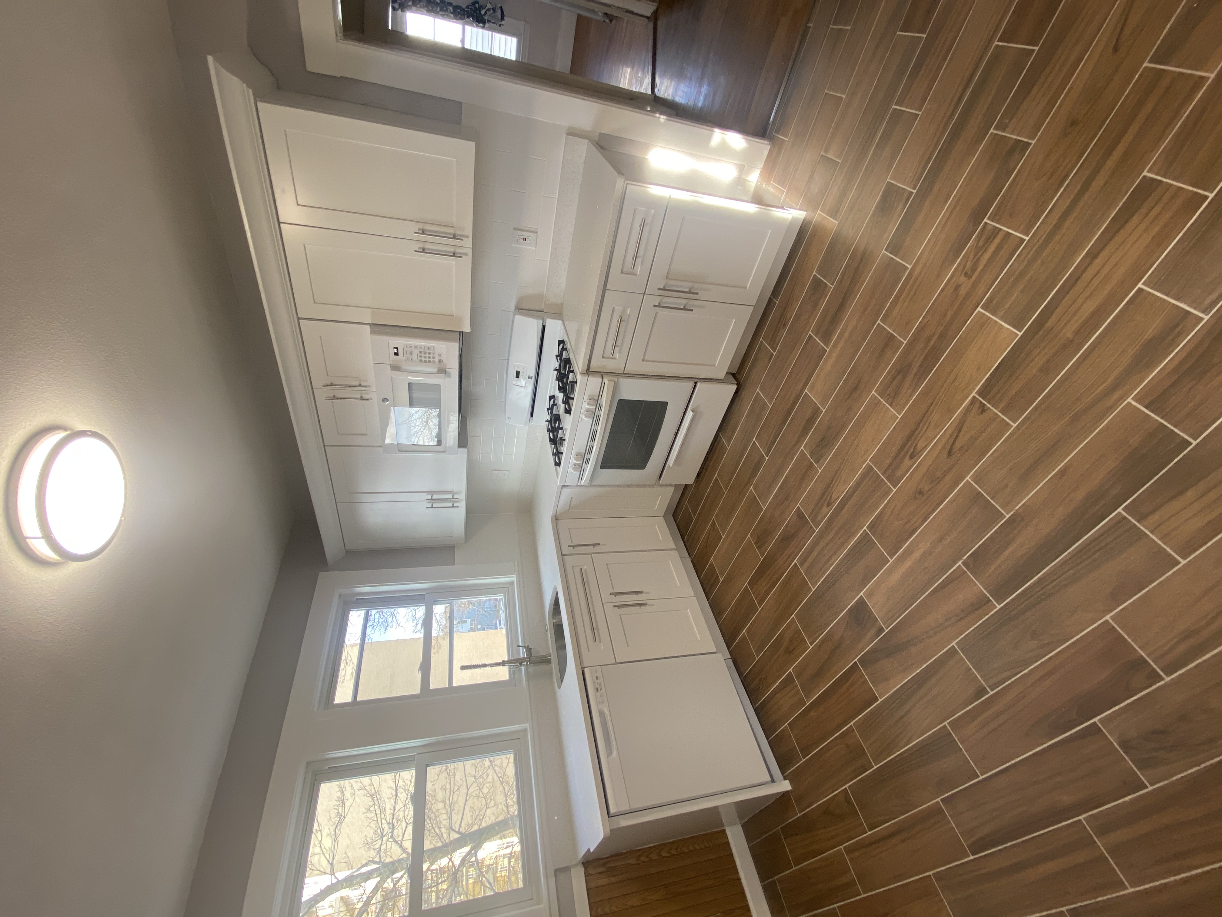 39 Waterhouse St, West Somerville