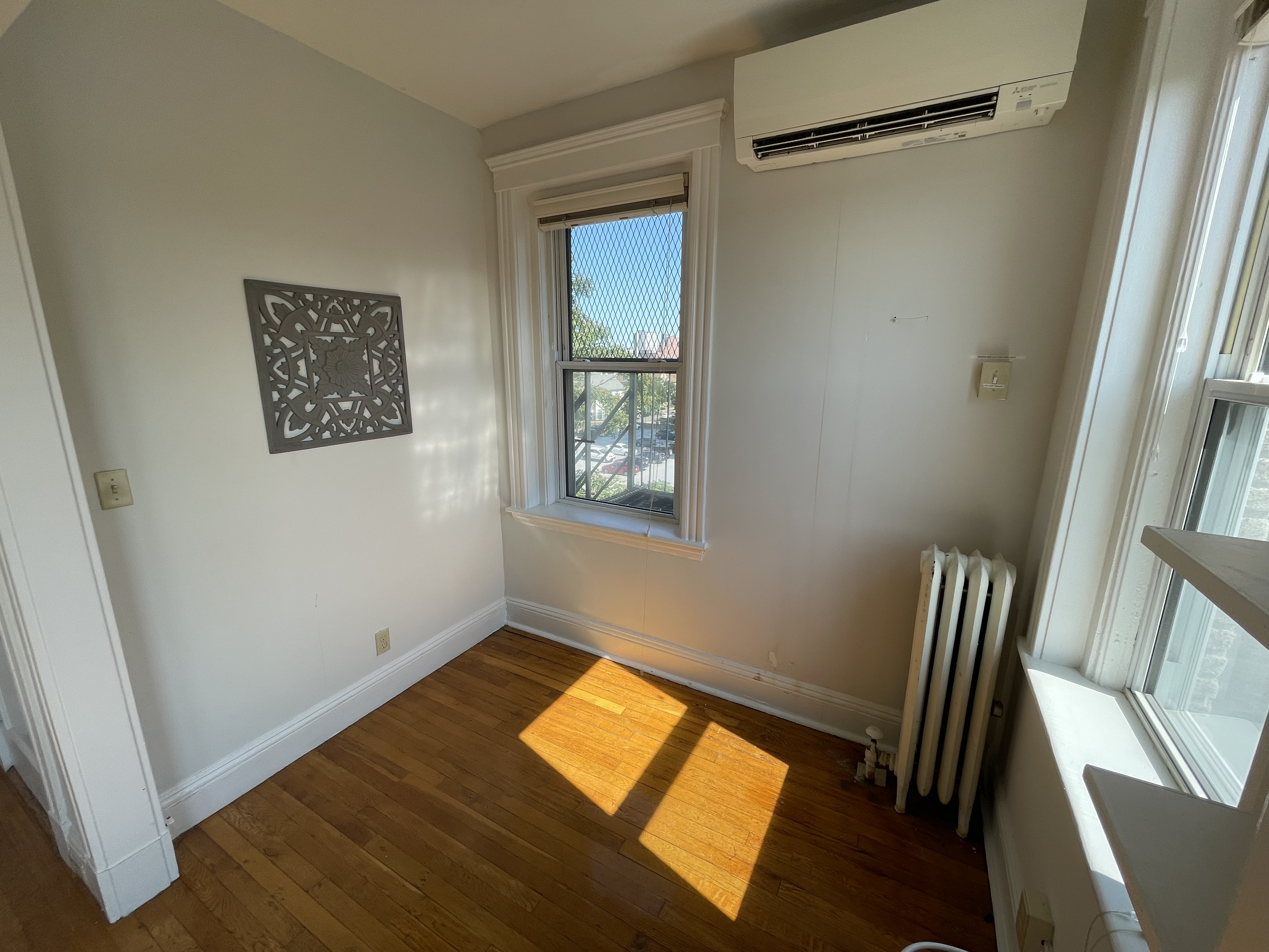 49 Worthington St, Mission Hill