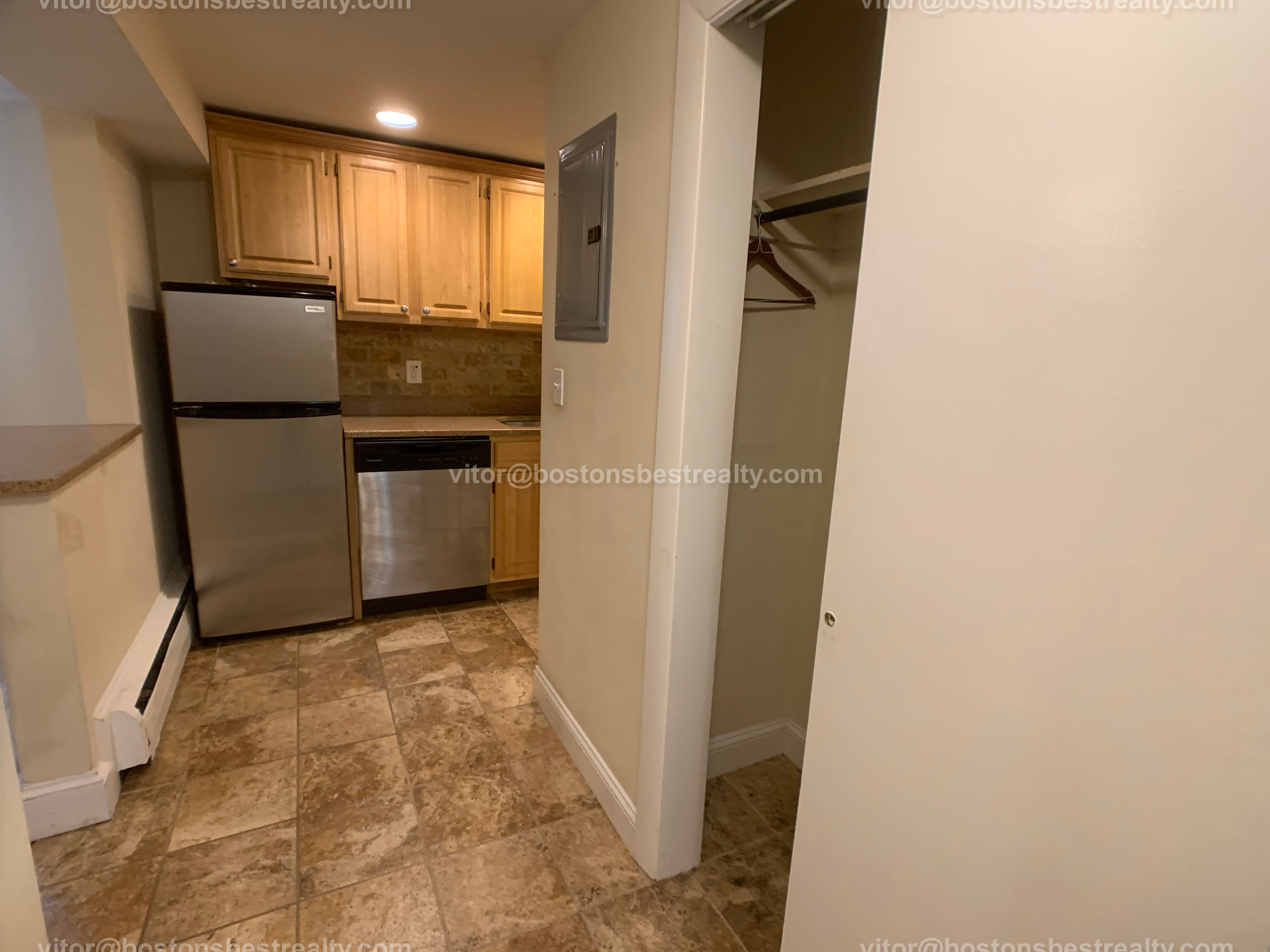 134 Saint Marys St, Longwood