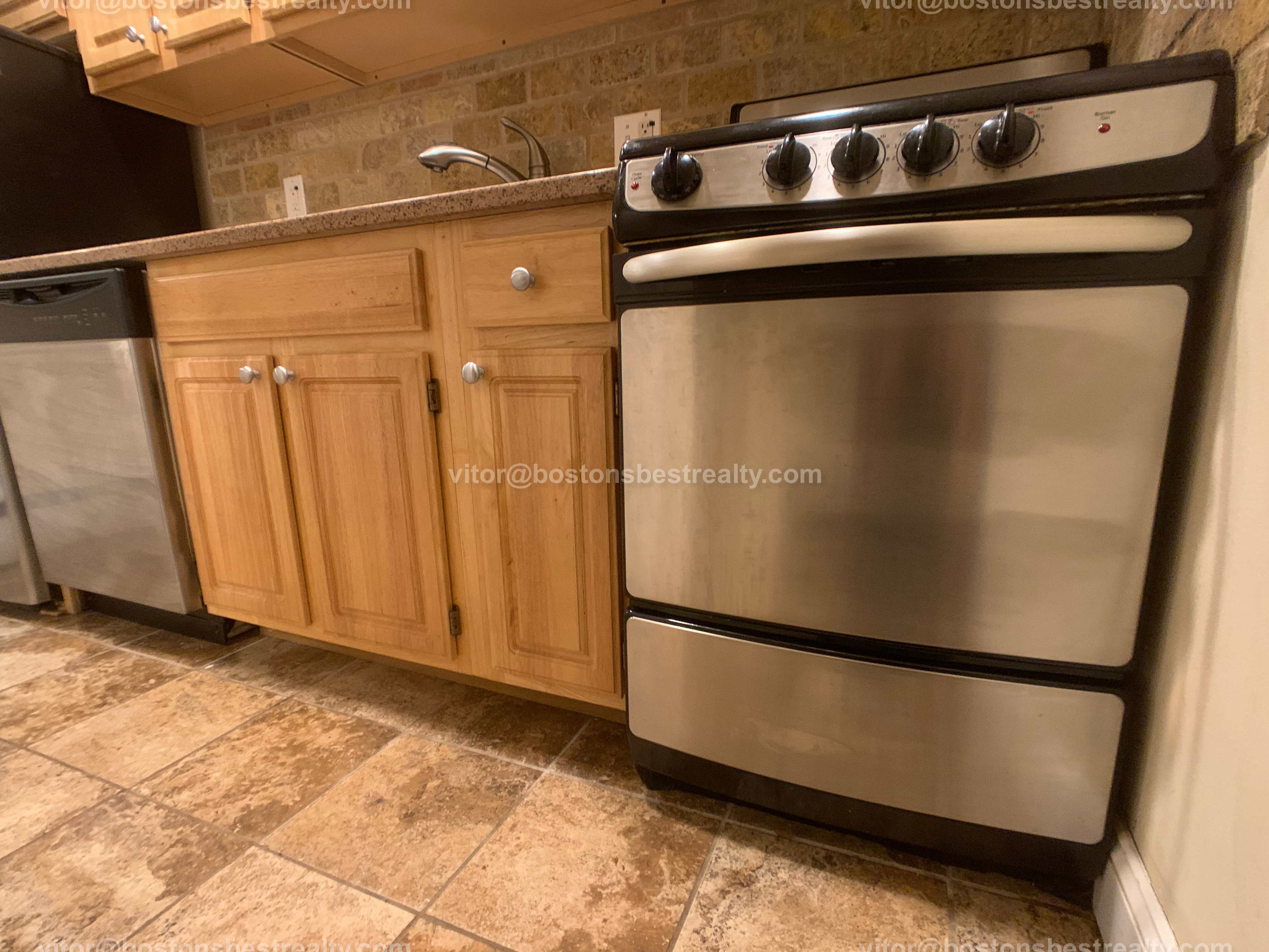 134 Saint Marys St, Longwood