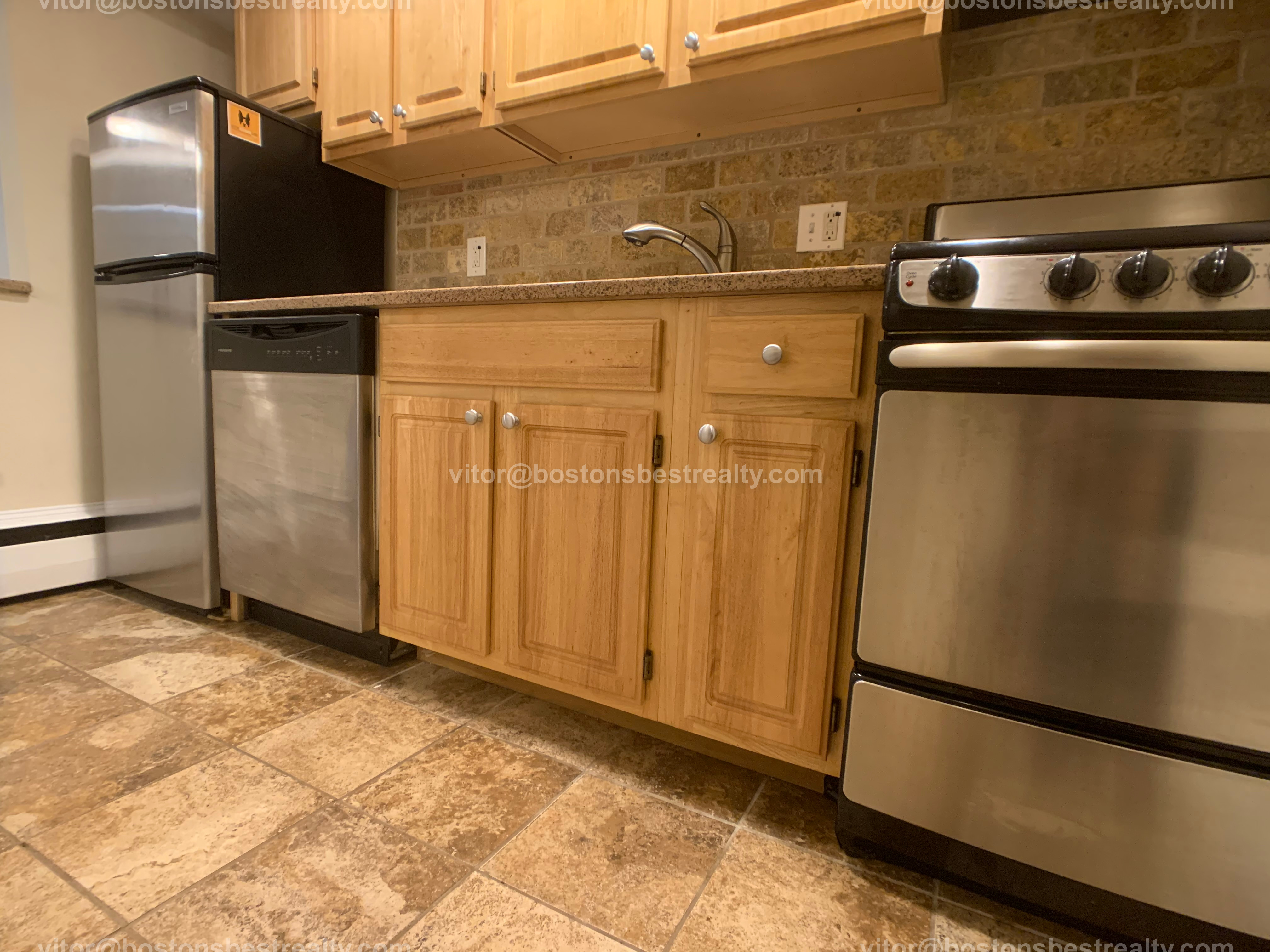 134 Saint Marys St, Longwood