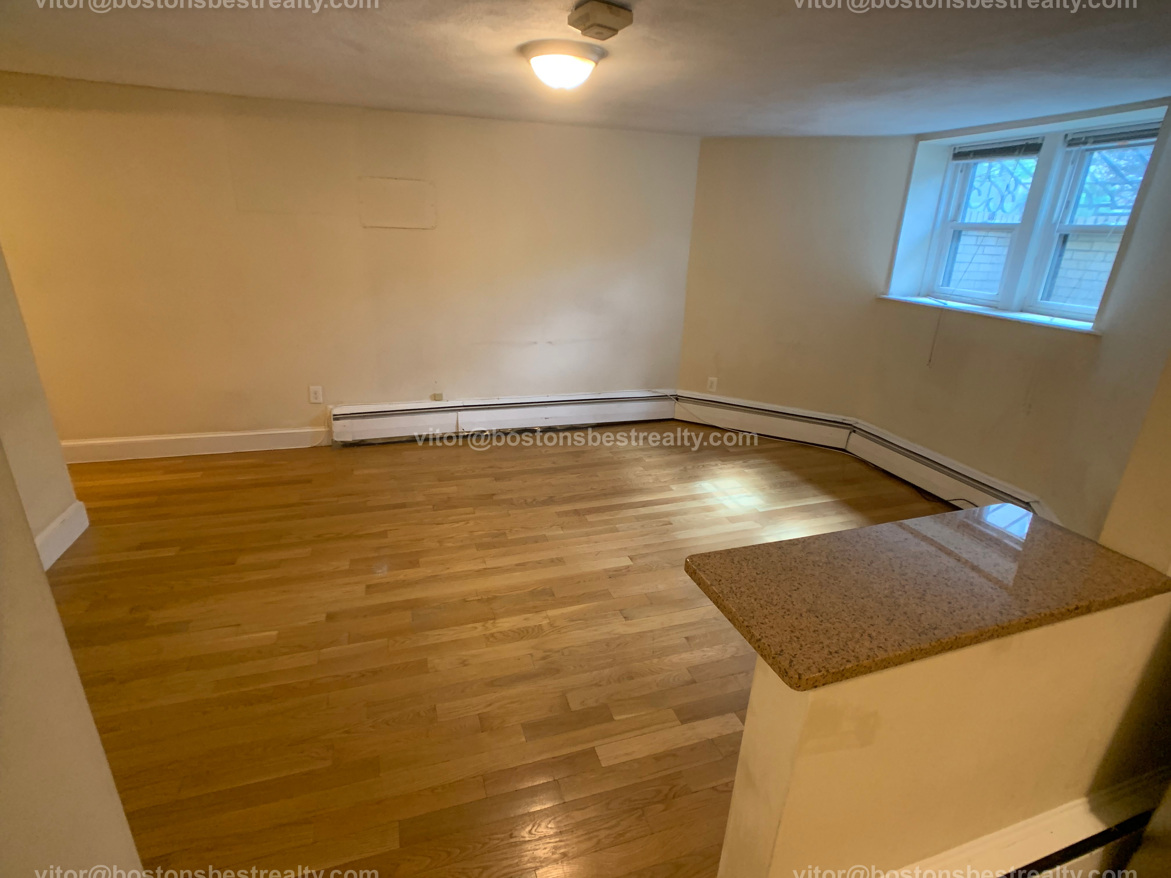 134 Saint Marys St, Longwood