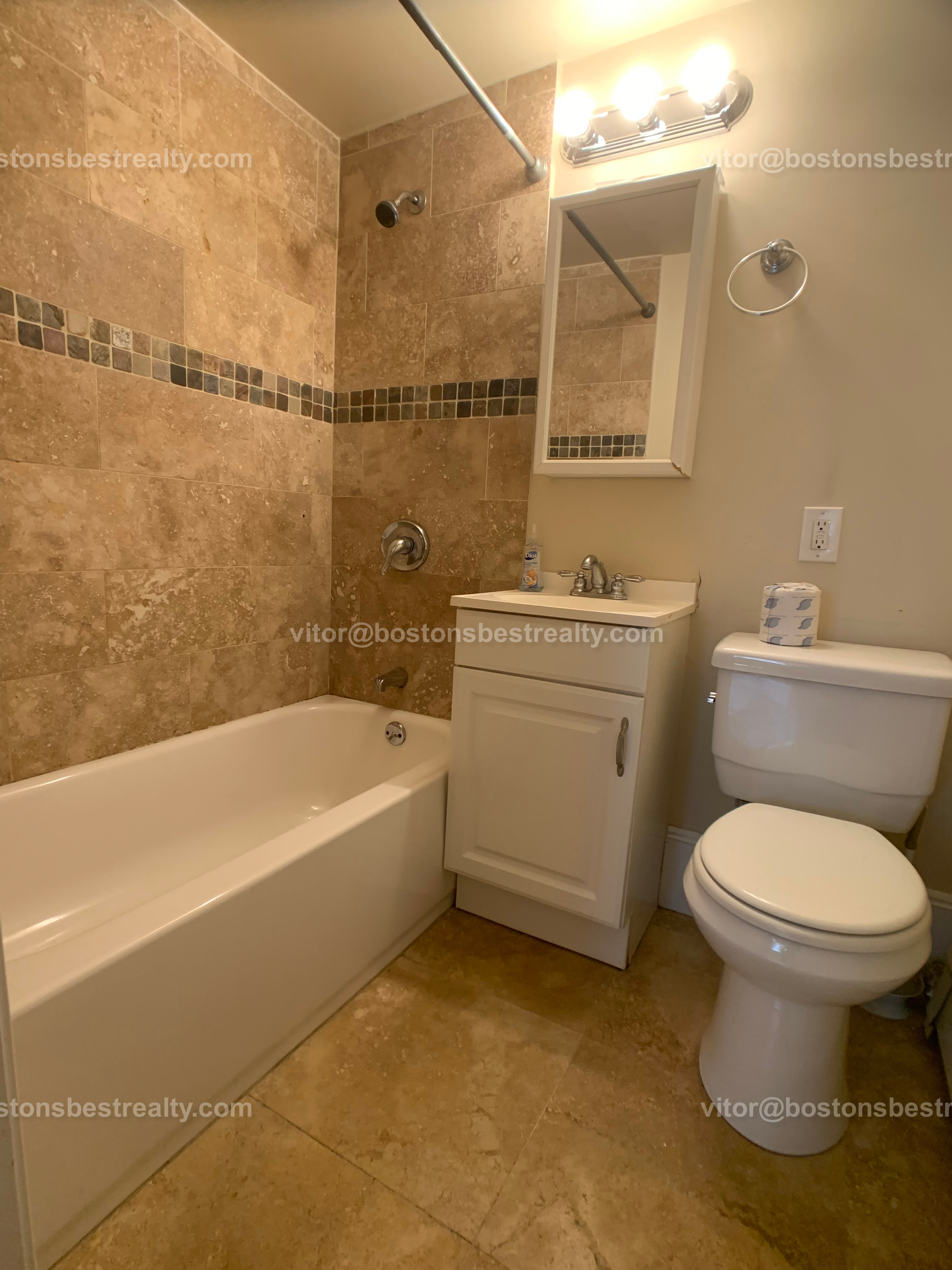 134 Saint Marys St, Longwood