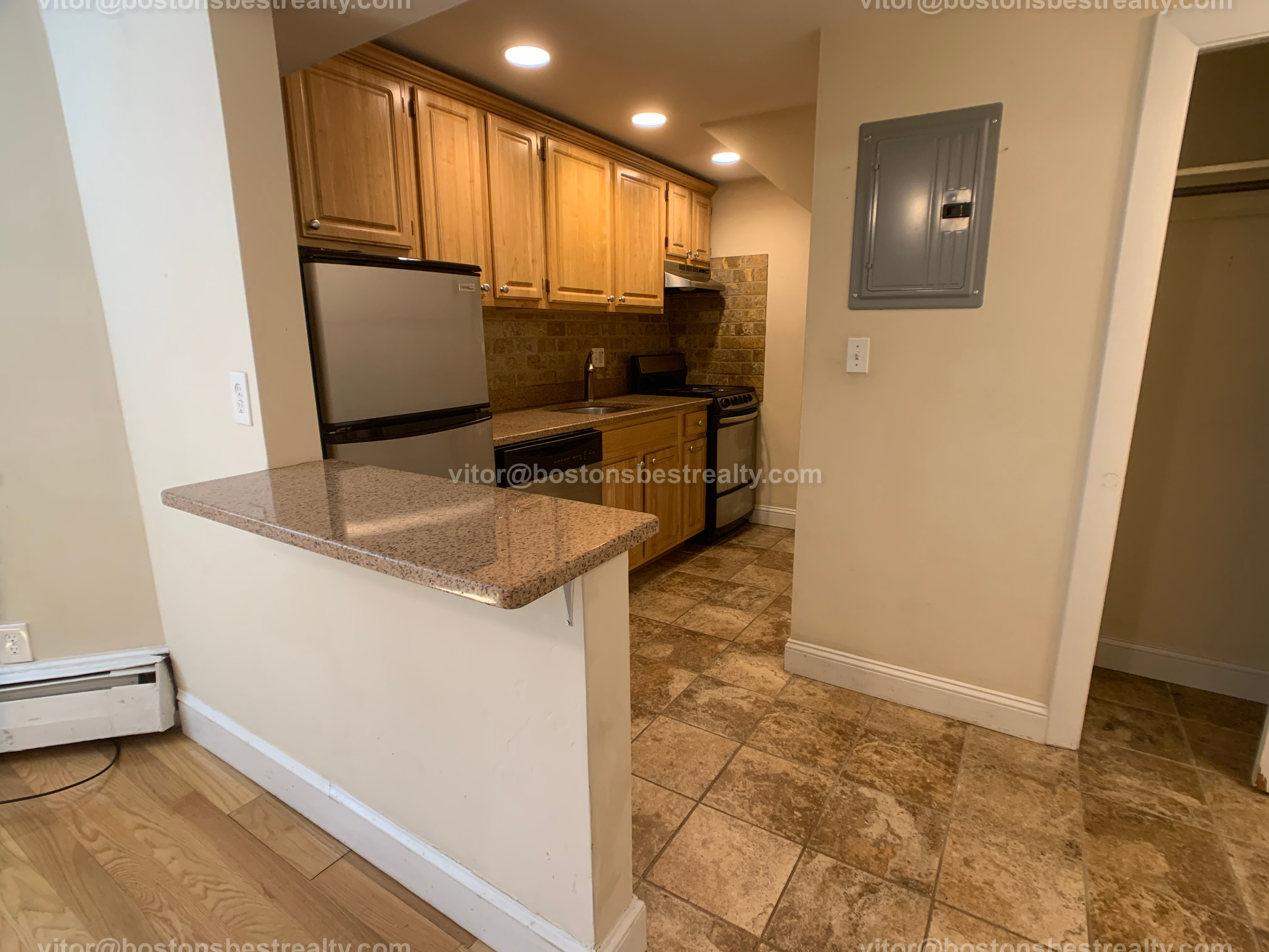 134 Saint Marys St, Longwood