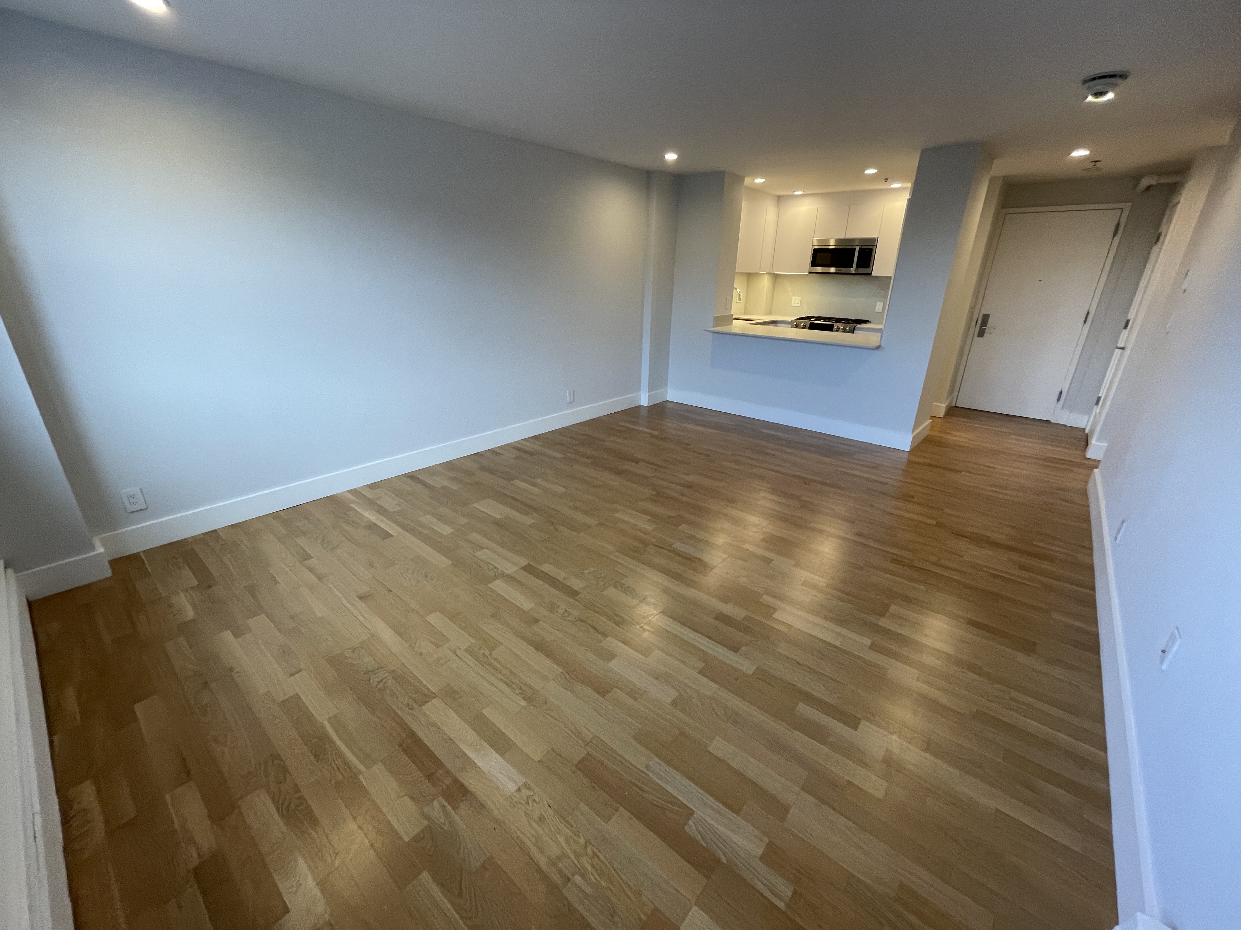 1410 Columbia Rd, South Boston