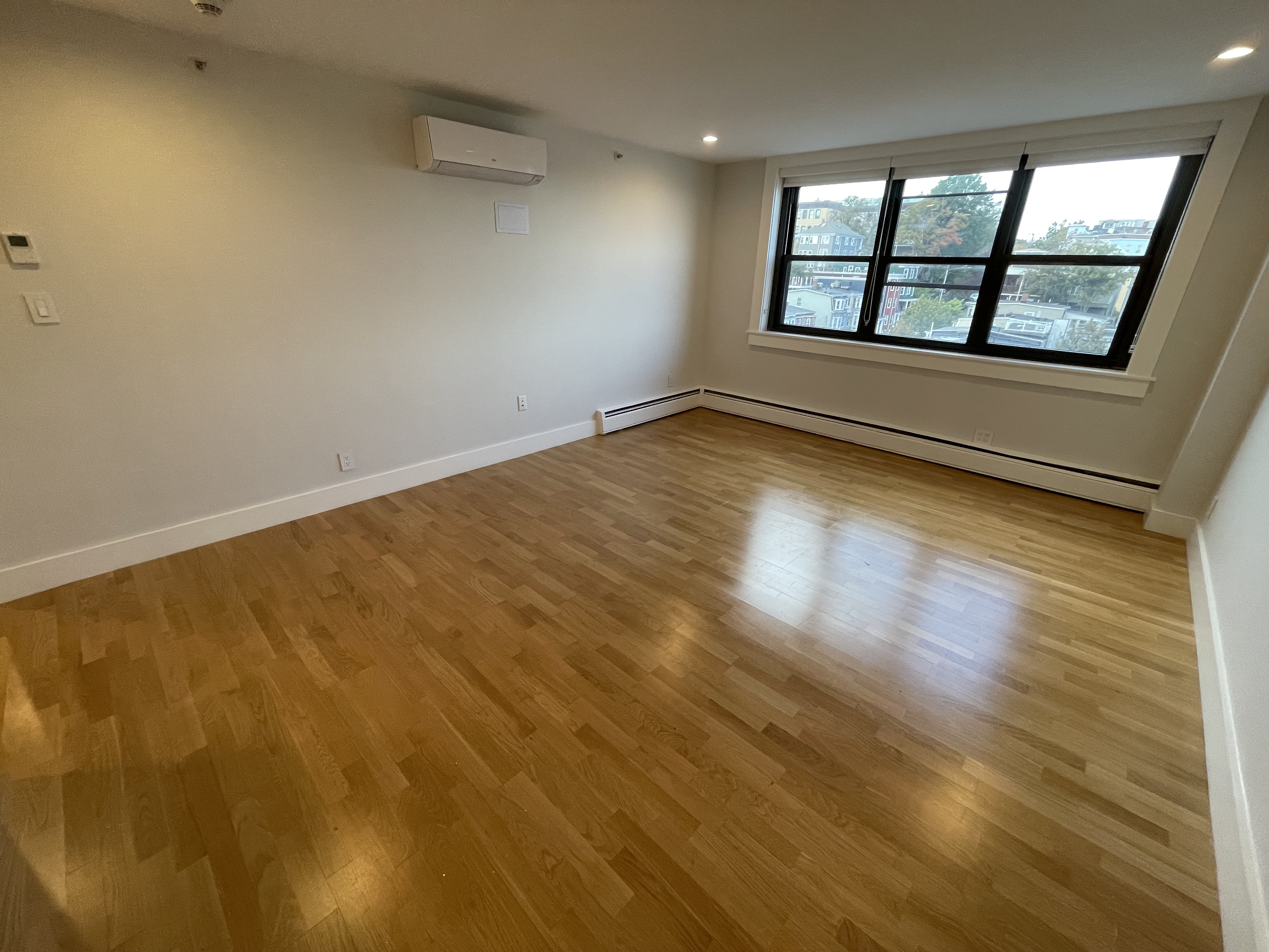 1410 Columbia Rd, South Boston