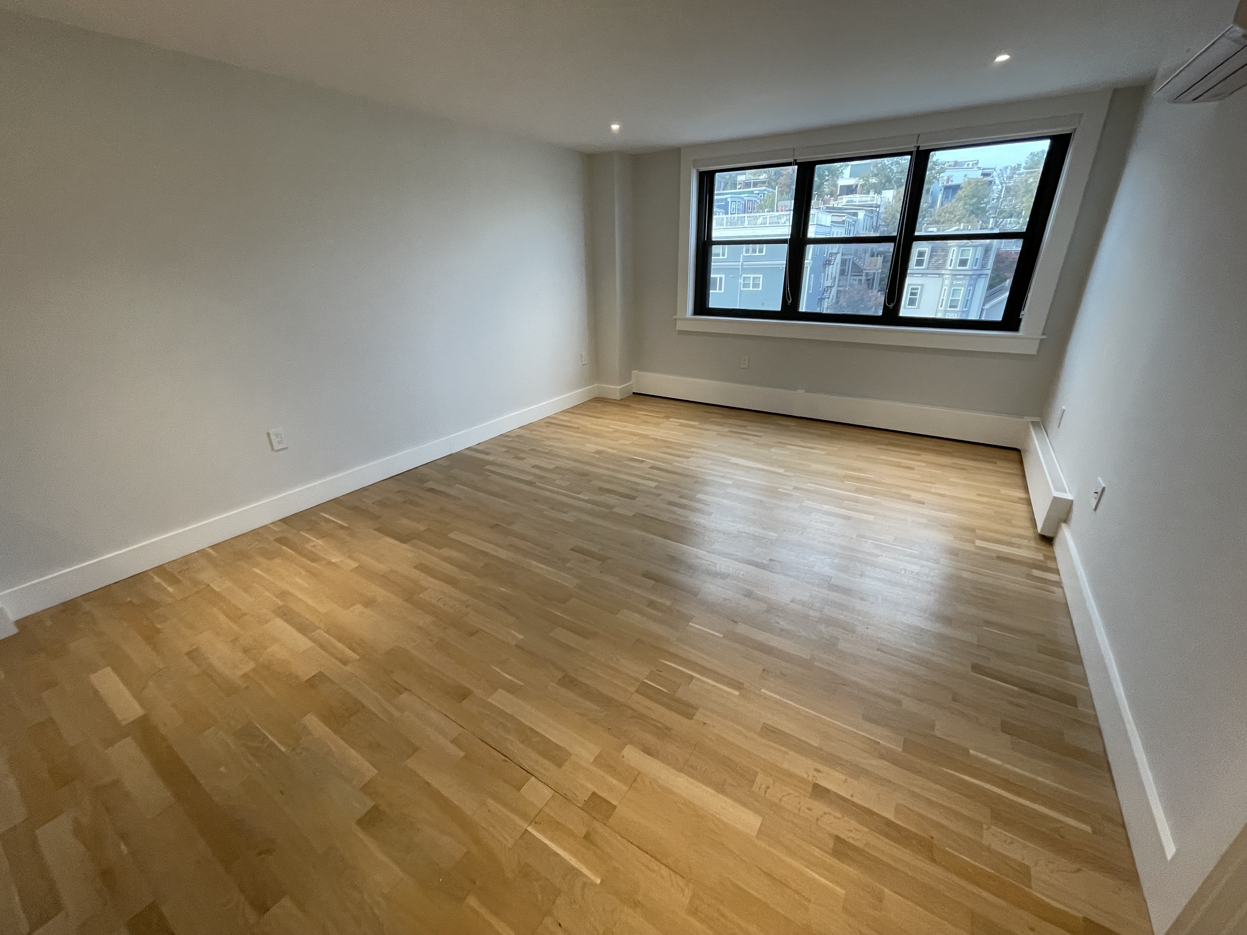 1410 Columbia Rd, South Boston