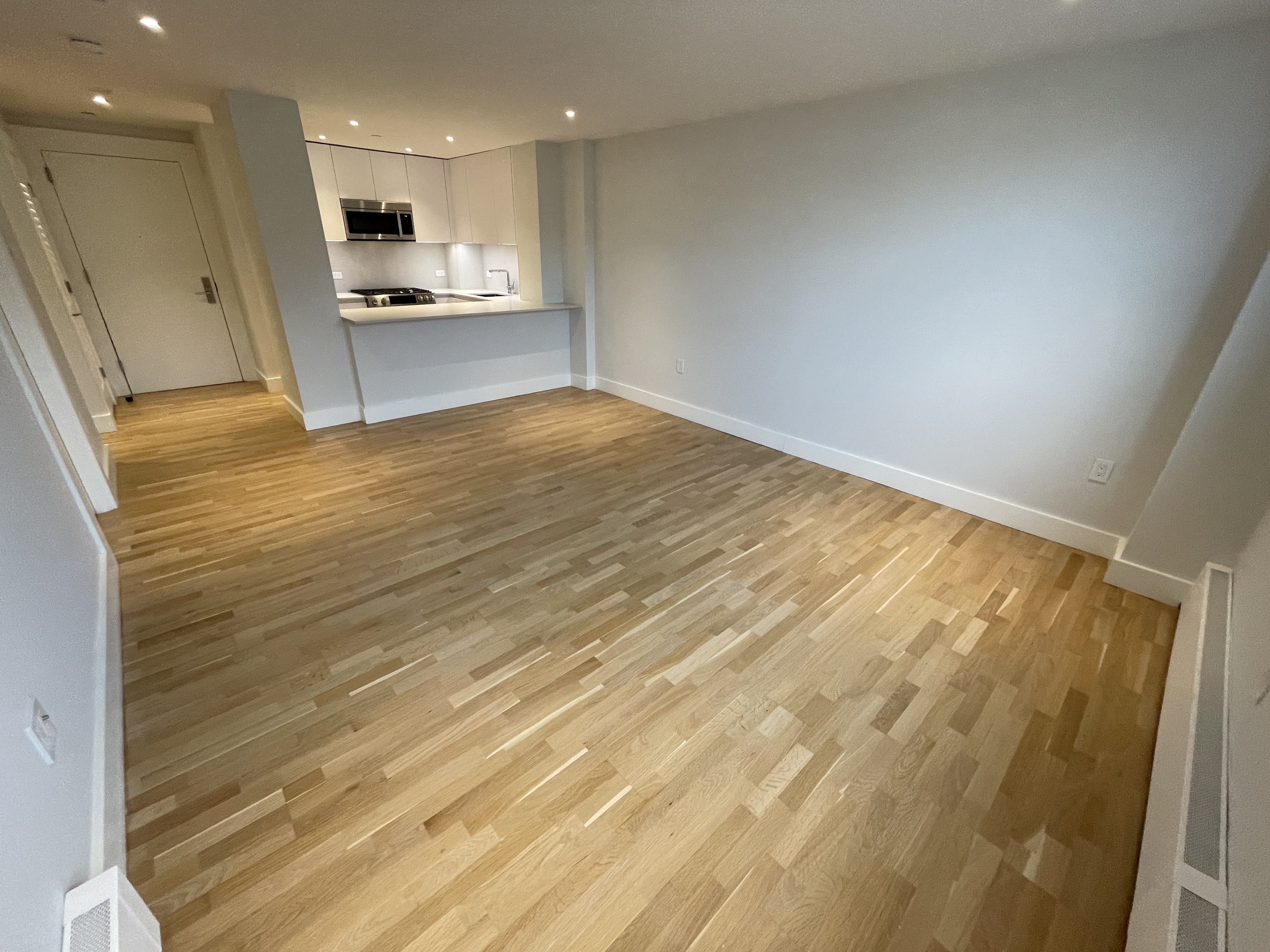 1410 Columbia Rd, South Boston