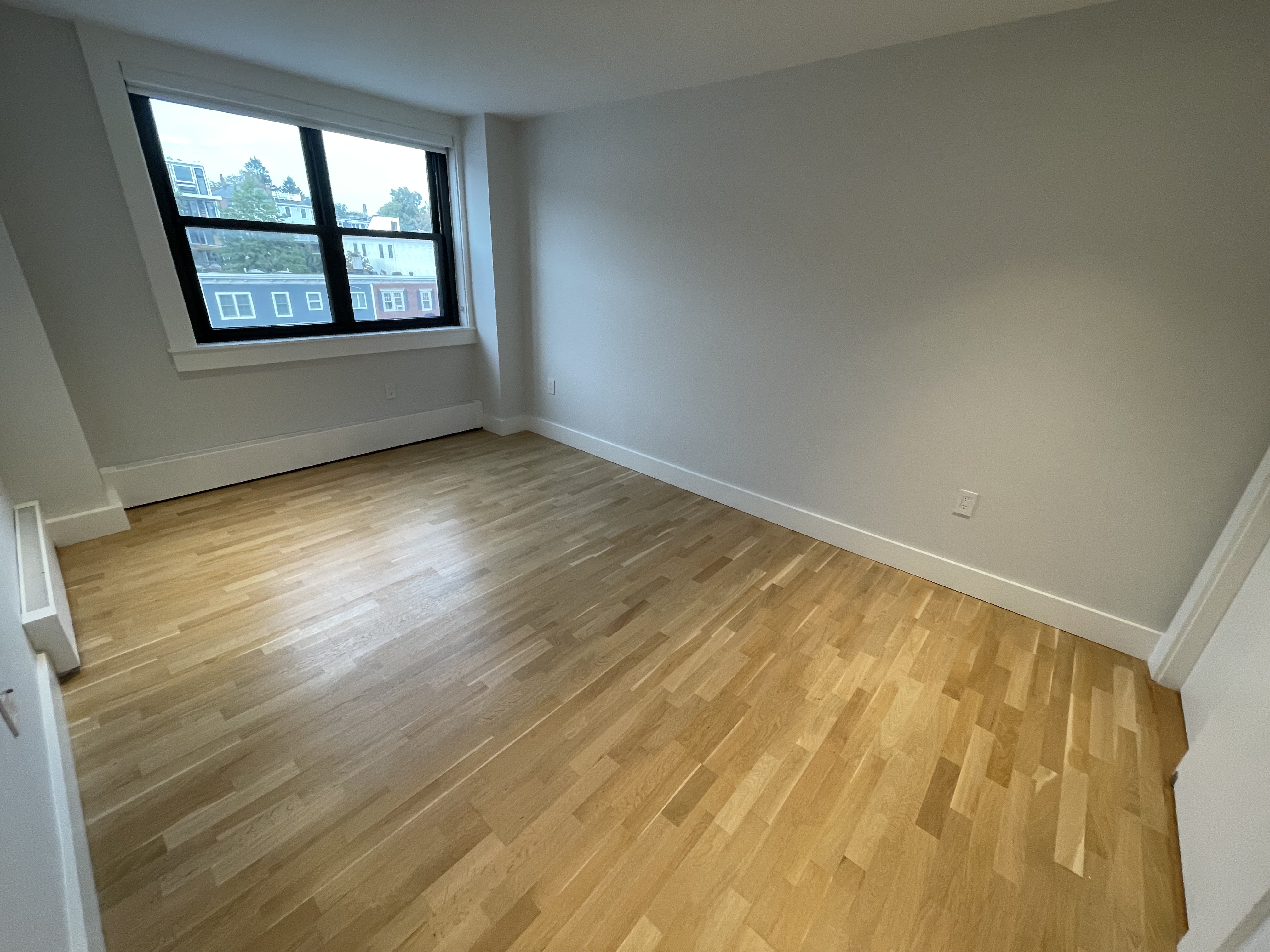 1410 Columbia Rd, South Boston